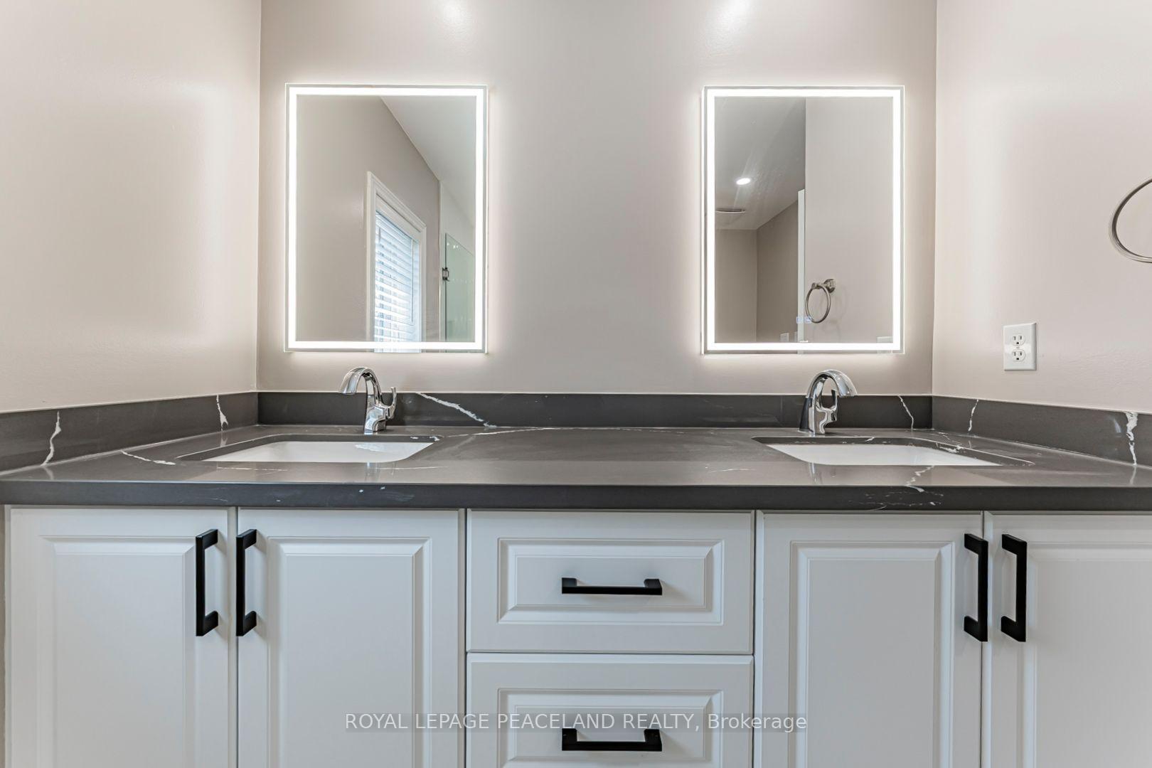 Photo 39 of 152 Flagstone Way, Newmarket, Woodland Hill — HOMEH