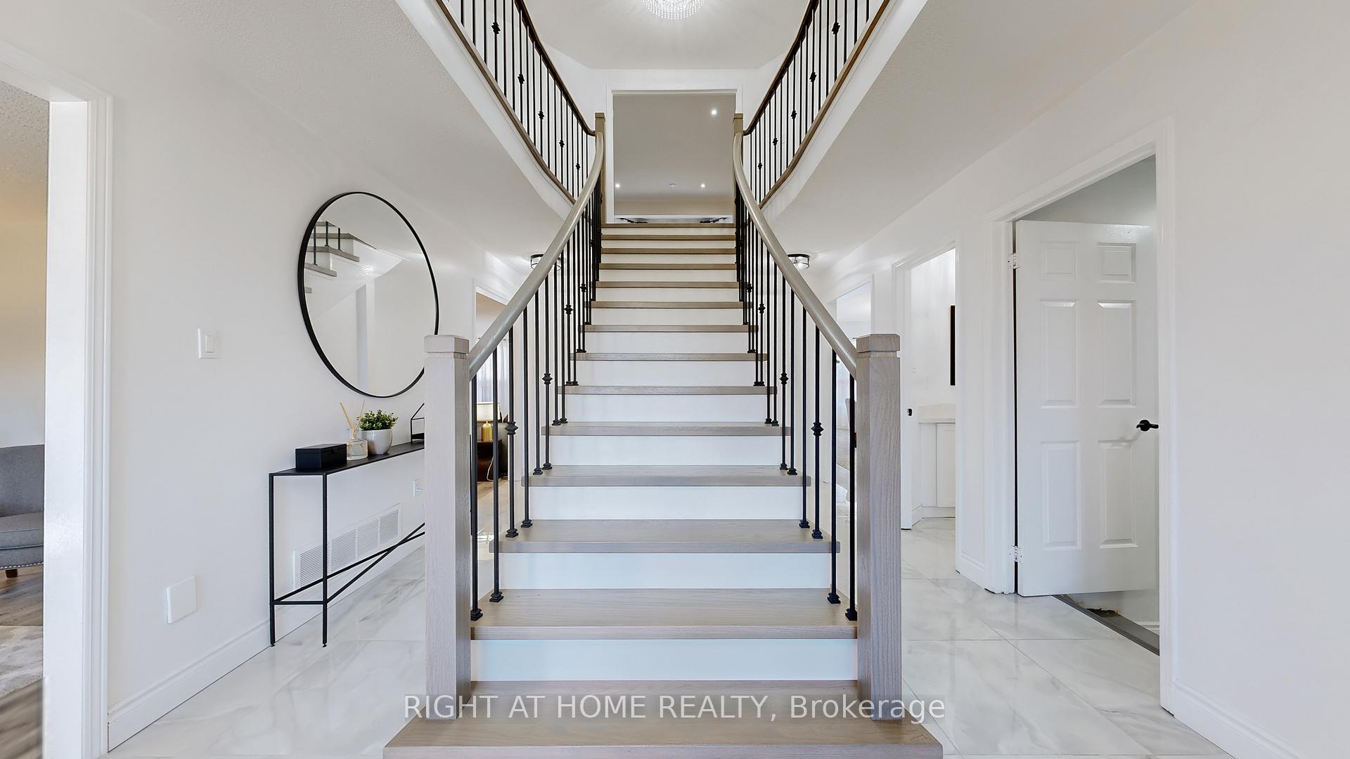 Photo 4 of 1590 Major Oaks Road, Pickering, Brock Ridge — HOMEH