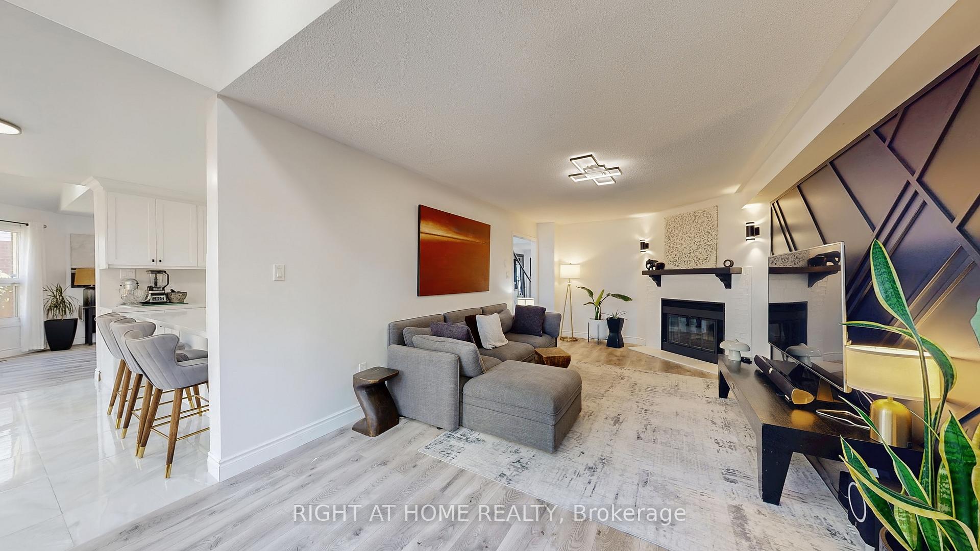 Photo 8 of 1590 Major Oaks Road, Pickering, Brock Ridge — HOMEH