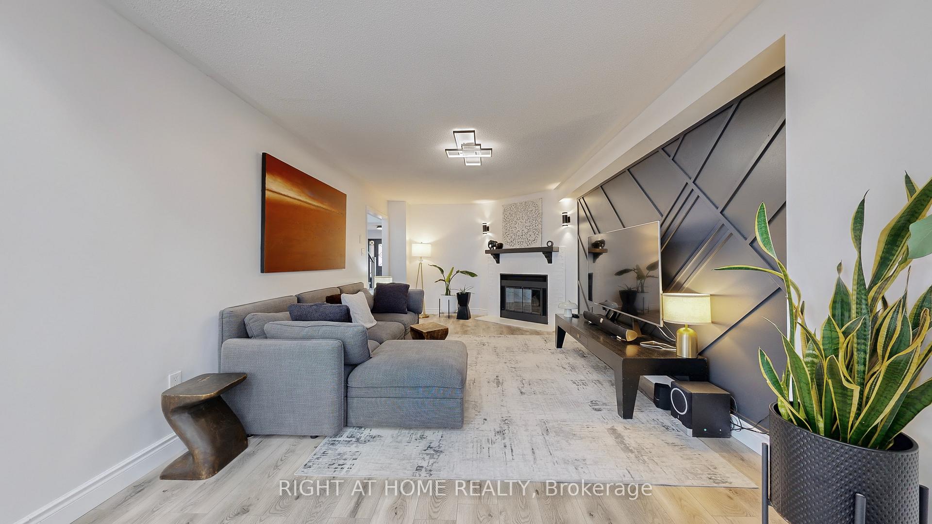 Photo 10 of 1590 Major Oaks Road, Pickering, Brock Ridge — HOMEH