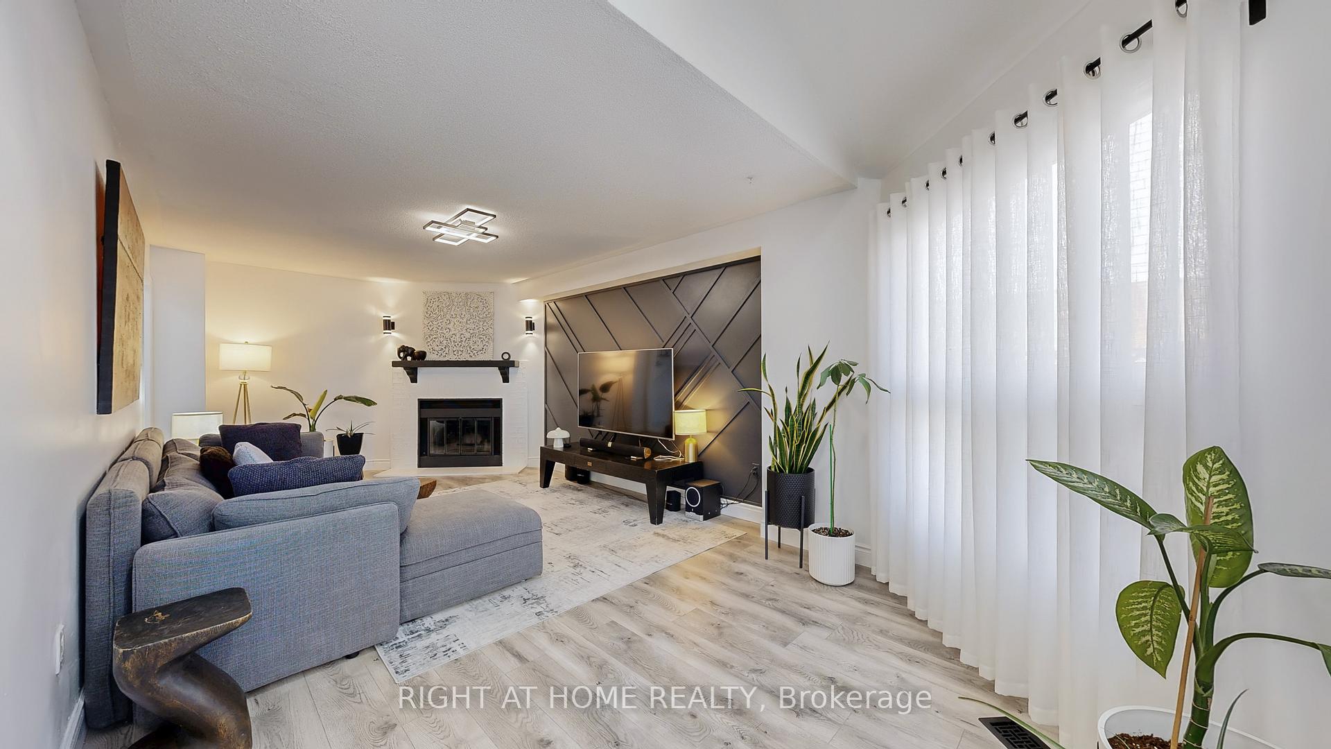 Photo 11 of 1590 Major Oaks Road, Pickering, Brock Ridge — HOMEH