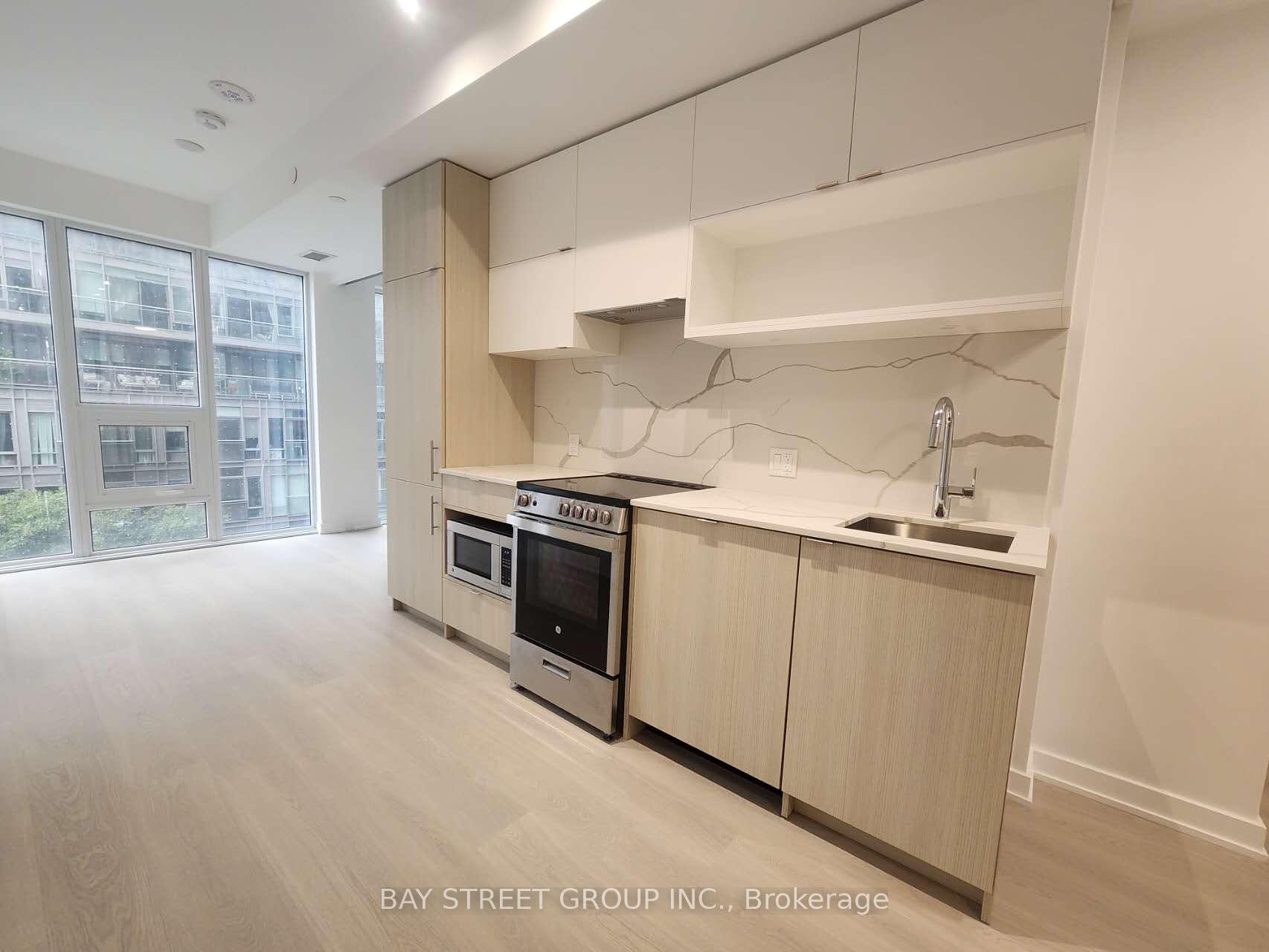 Photo 6 of Unit 605, 100 Queen Street E, Toronto, Church-Yonge Corridor — HOMEH
