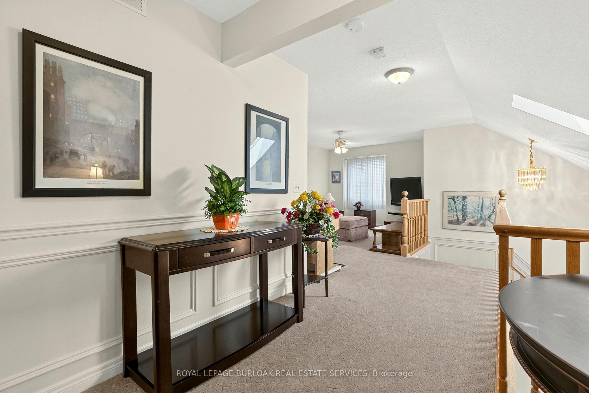 Photo 24 of 31 Spencer Crescent, Guelph, Pineridge/Westminster Woods — HOMEH