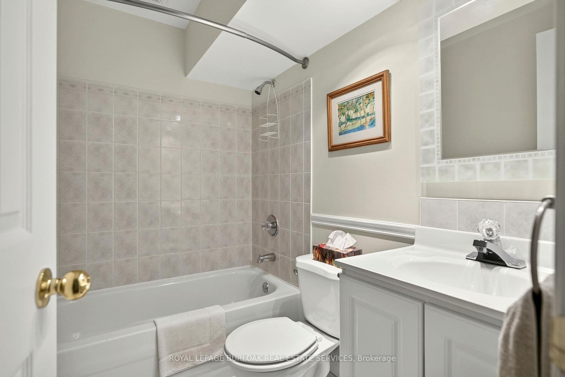 Photo 35 of 31 Spencer Crescent, Guelph, Pineridge/Westminster Woods — HOMEH