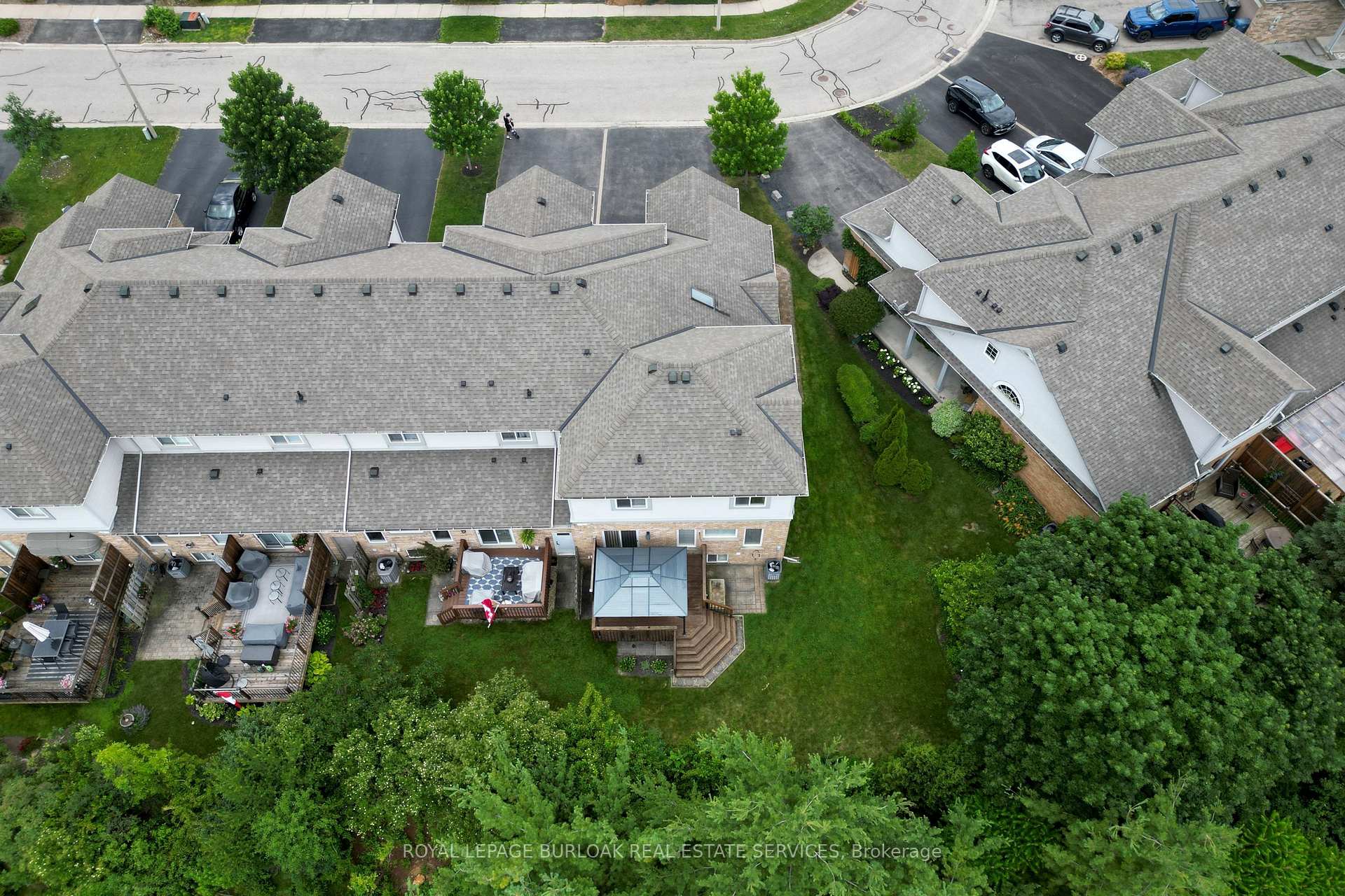 Photo 39 of 31 Spencer Crescent, Guelph, Pineridge/Westminster Woods — HOMEH