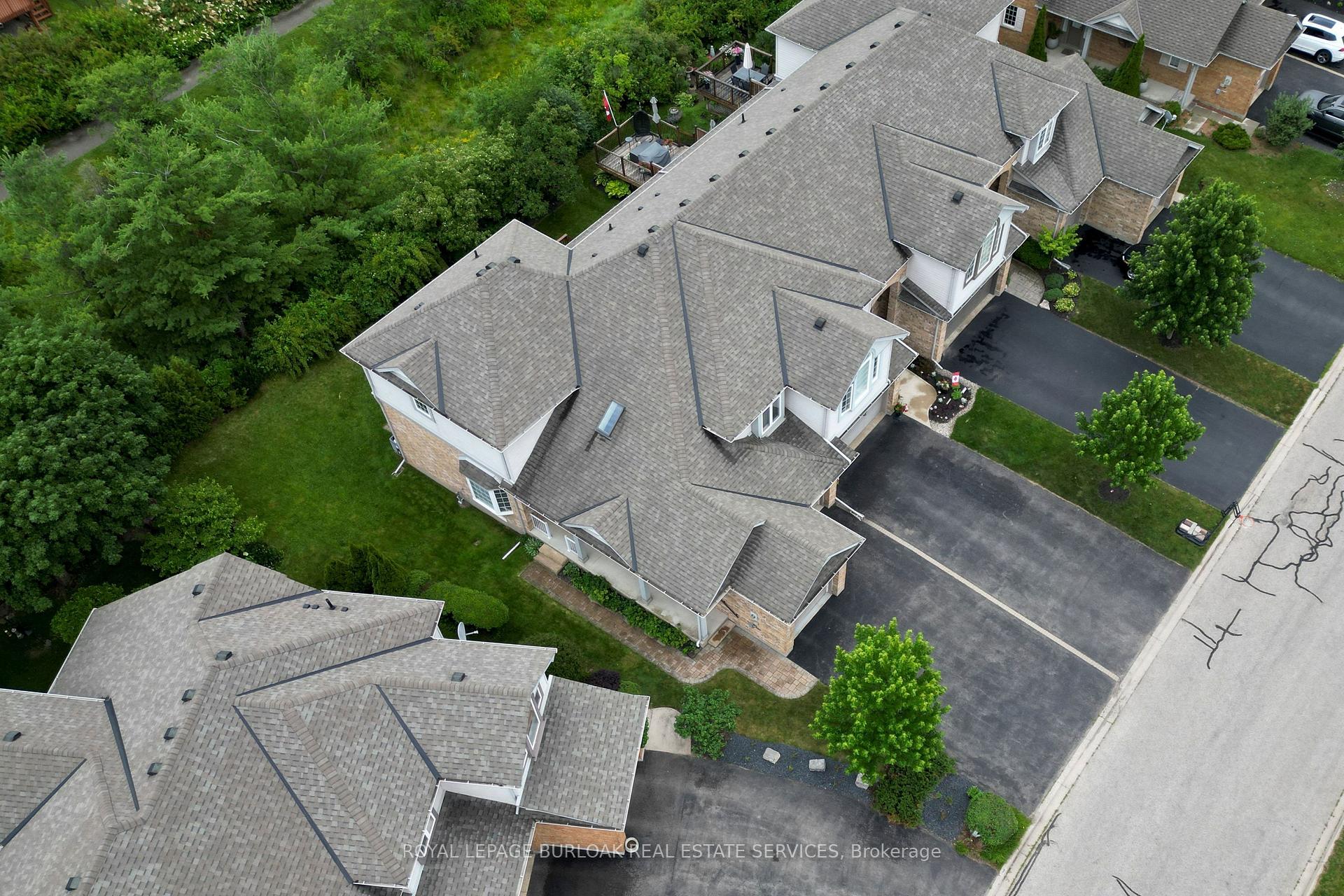 Photo 41 of 31 Spencer Crescent, Guelph, Pineridge/Westminster Woods — HOMEH