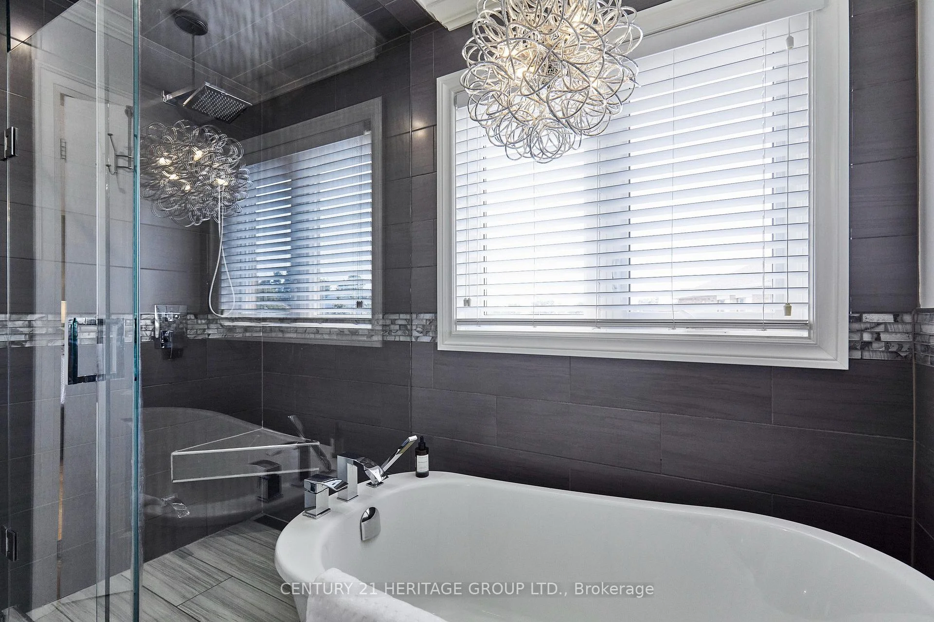 Photo 42 of 17 Shangrila Terrace, Caledon, Bolton West — HOMEH