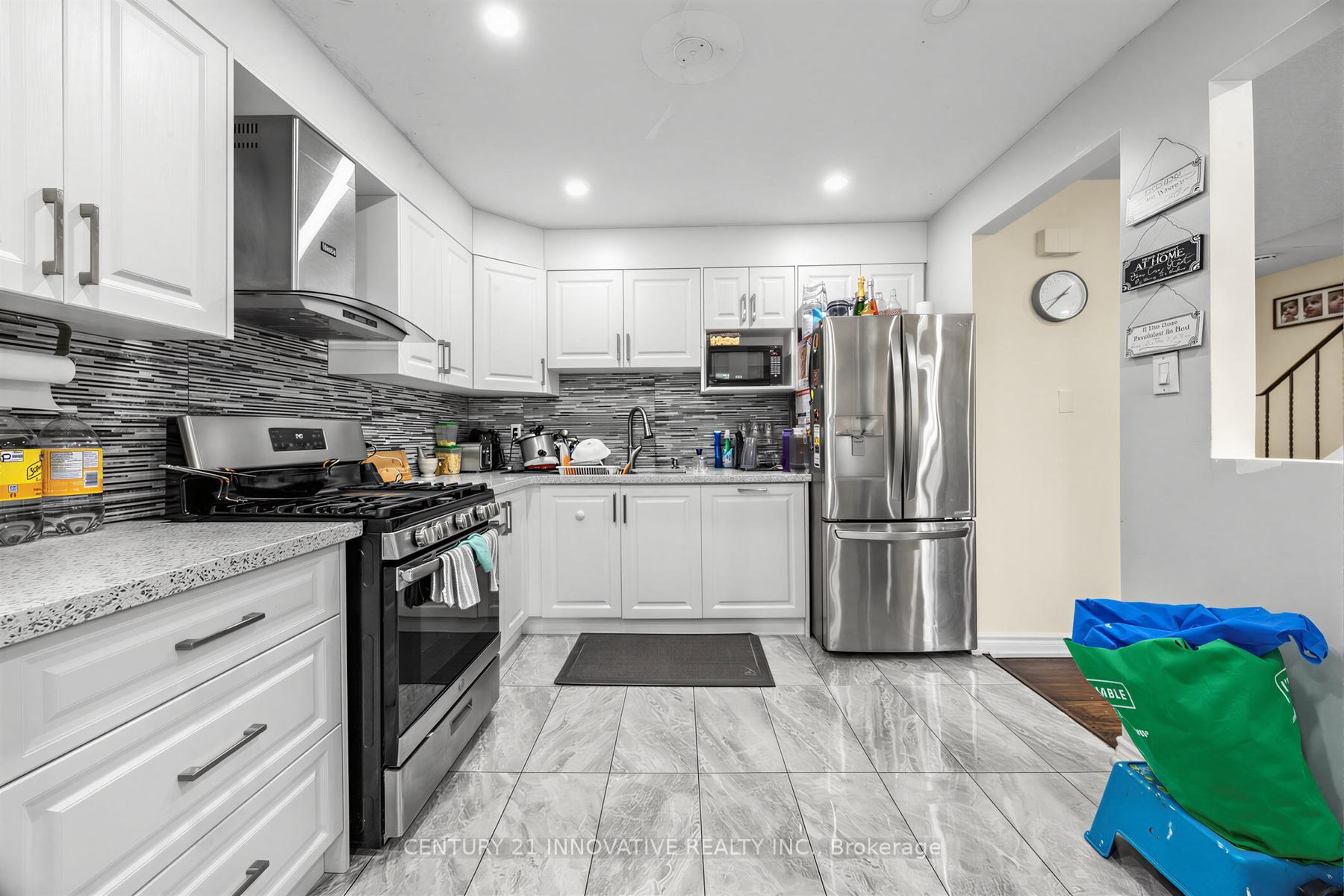 Photo 11 of 32 Cheatham Place, Scarborough, Malvern — HOMEH