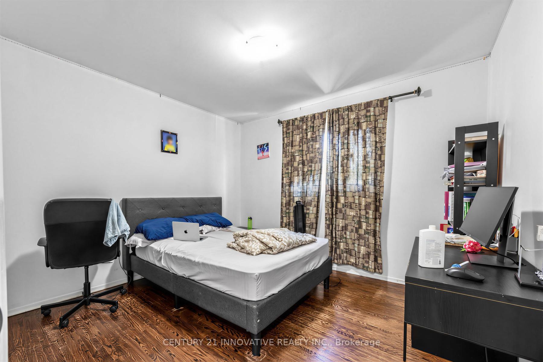 Photo 23 of 32 Cheatham Place, Scarborough, Malvern — HOMEH