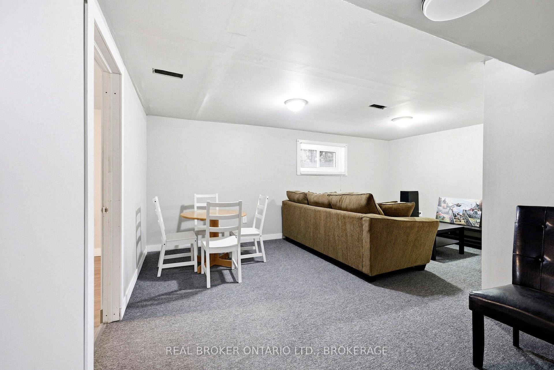 Photo 15 of 1205 Osborne Avenue, Cornwall, Cornwall — HOMEH