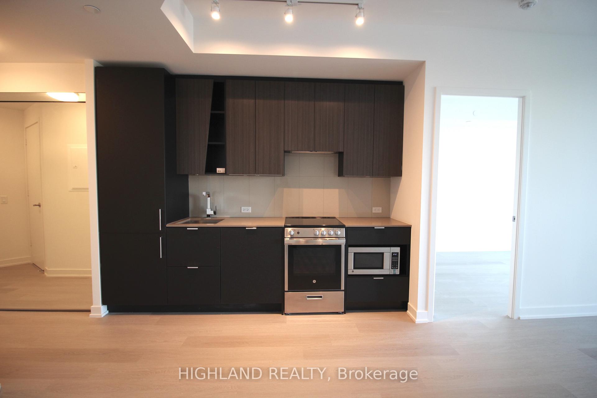 Photo 3 of Unit 206, 3883 Quartz Road, Mississauga, City Centre — HOMEH