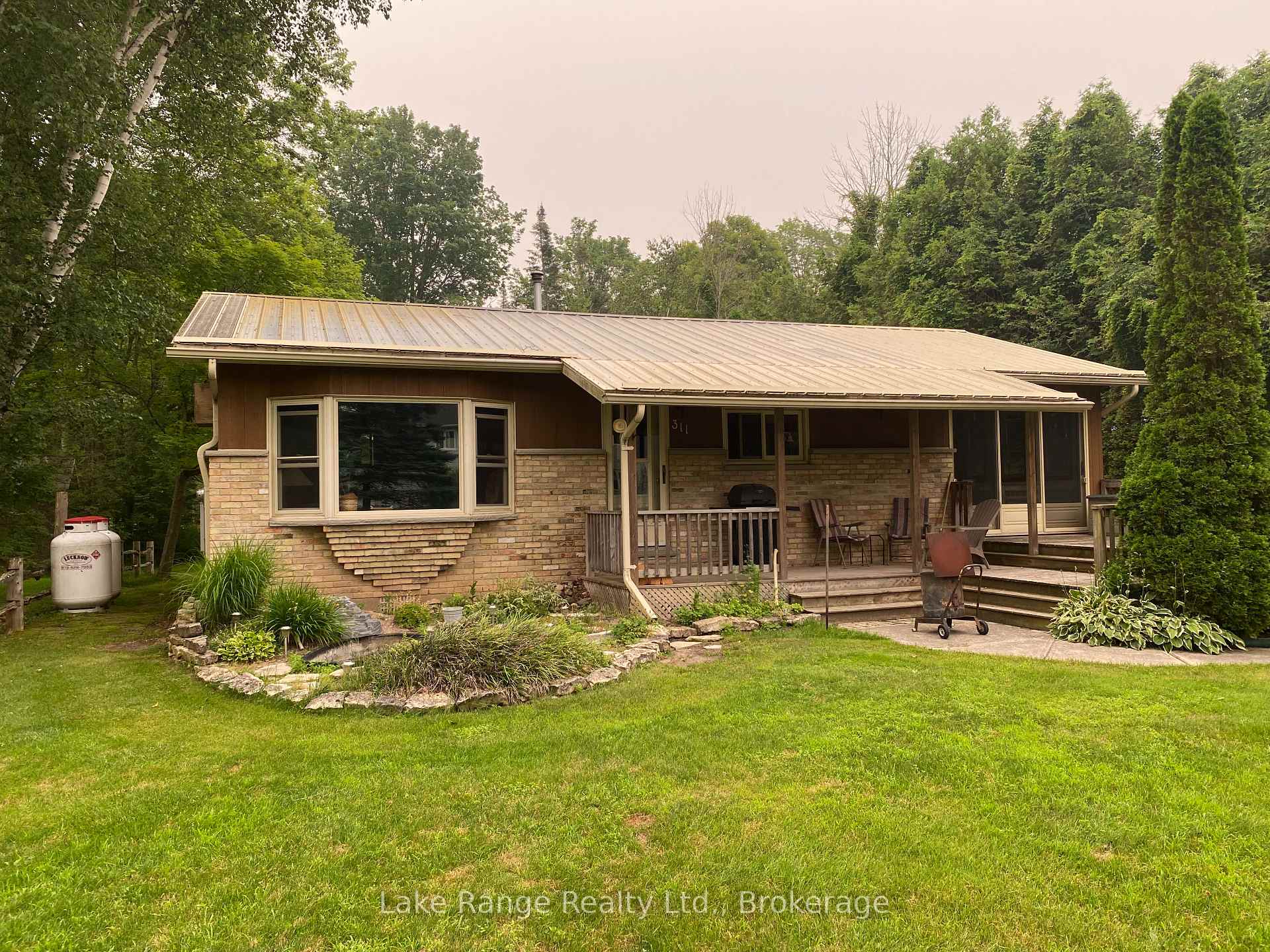 Photo 2 of 311 Maple Street, Huron-Kinloss — HOMEH