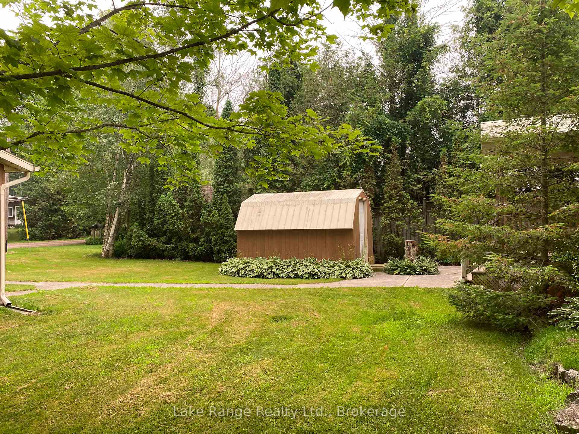 Photo 5 of 311 Maple Street, Huron-Kinloss — HOMEH