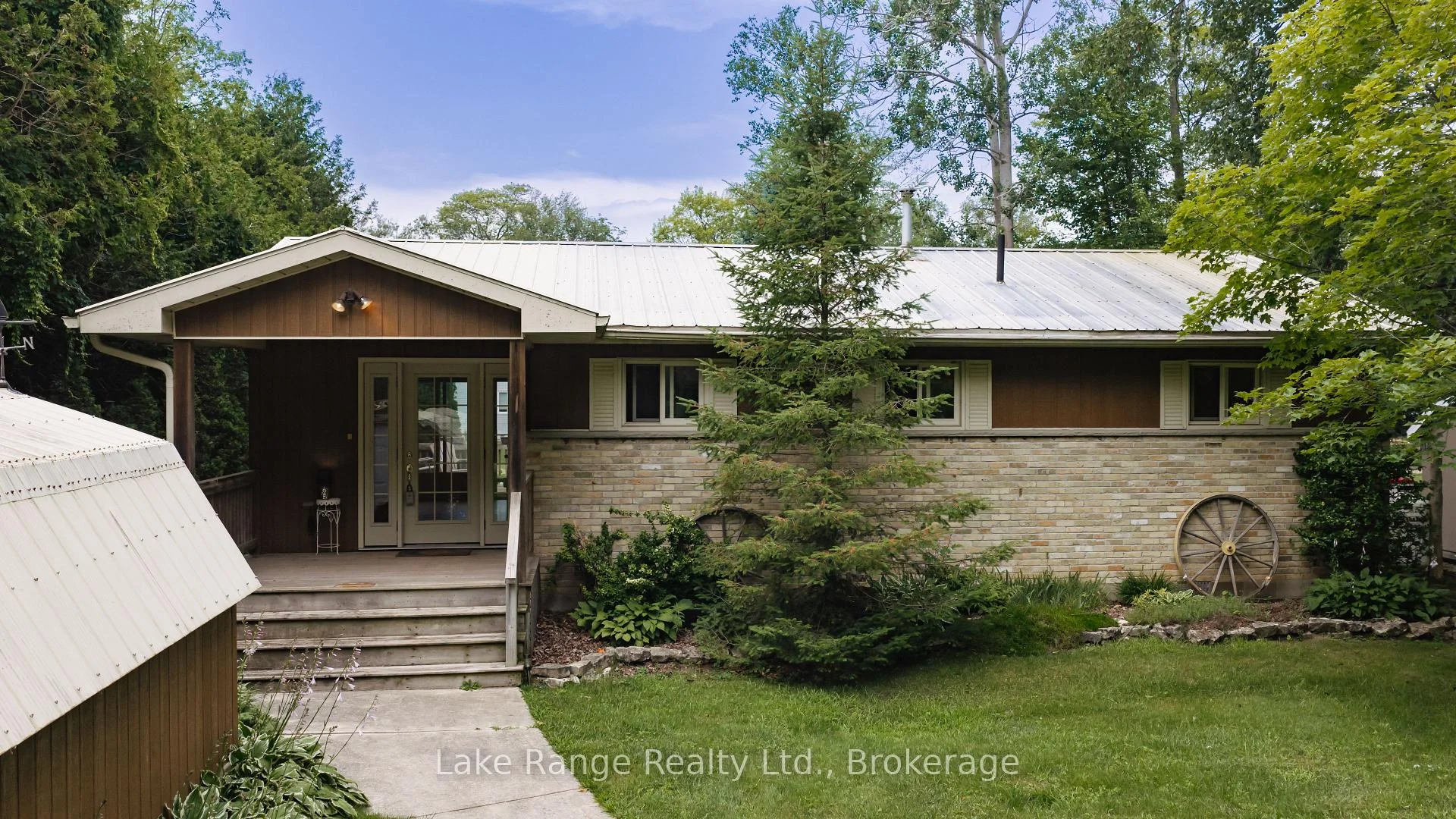 Photo 4 of 311 Maple Street, Huron-Kinloss — HOMEH