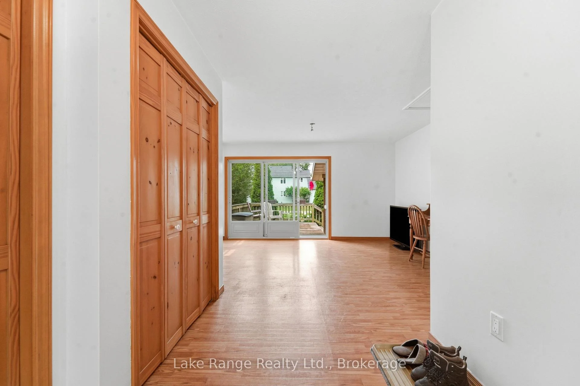 Photo 15 of 311 Maple Street, Huron-Kinloss — HOMEH