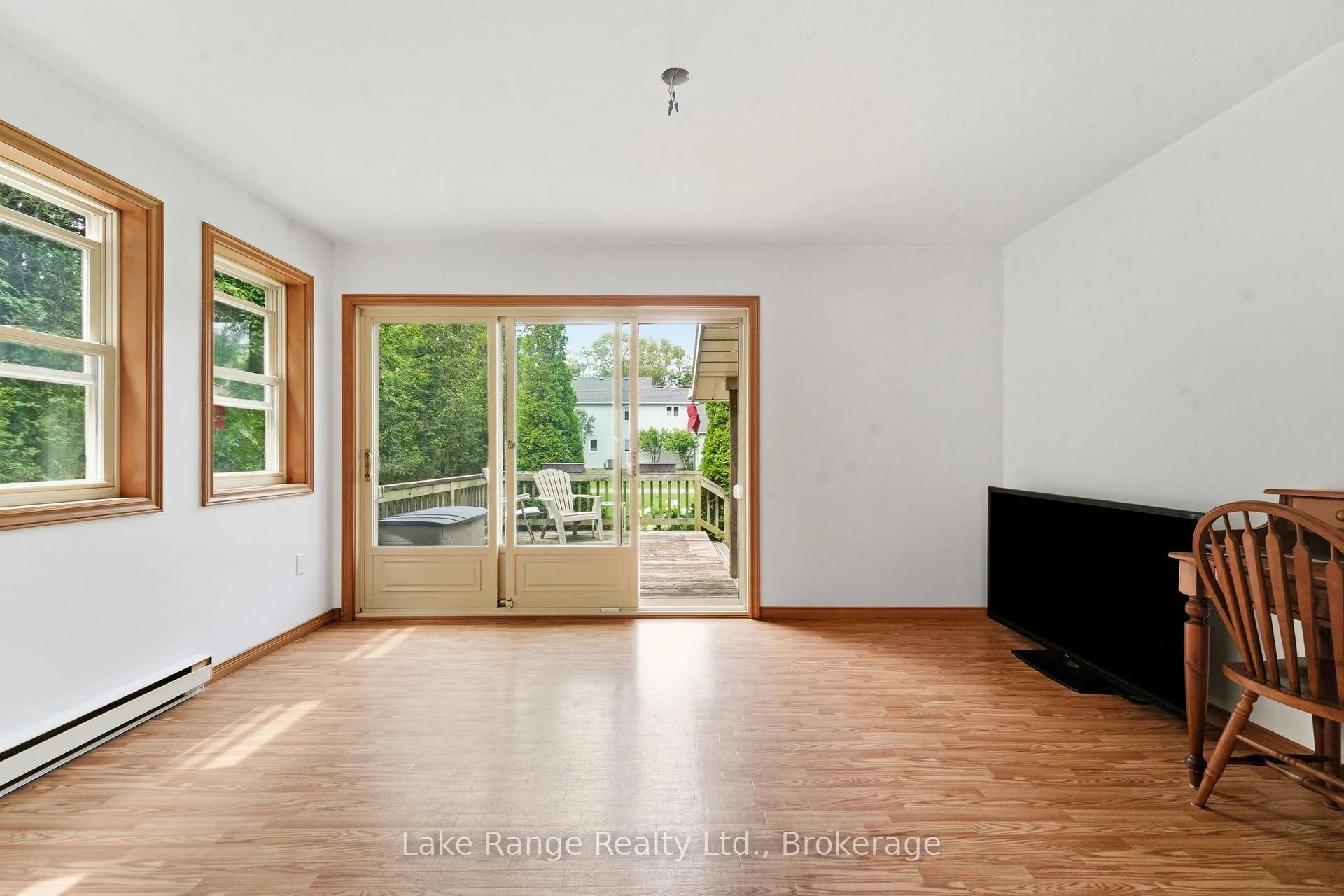 Photo 16 of 311 Maple Street, Huron-Kinloss — HOMEH