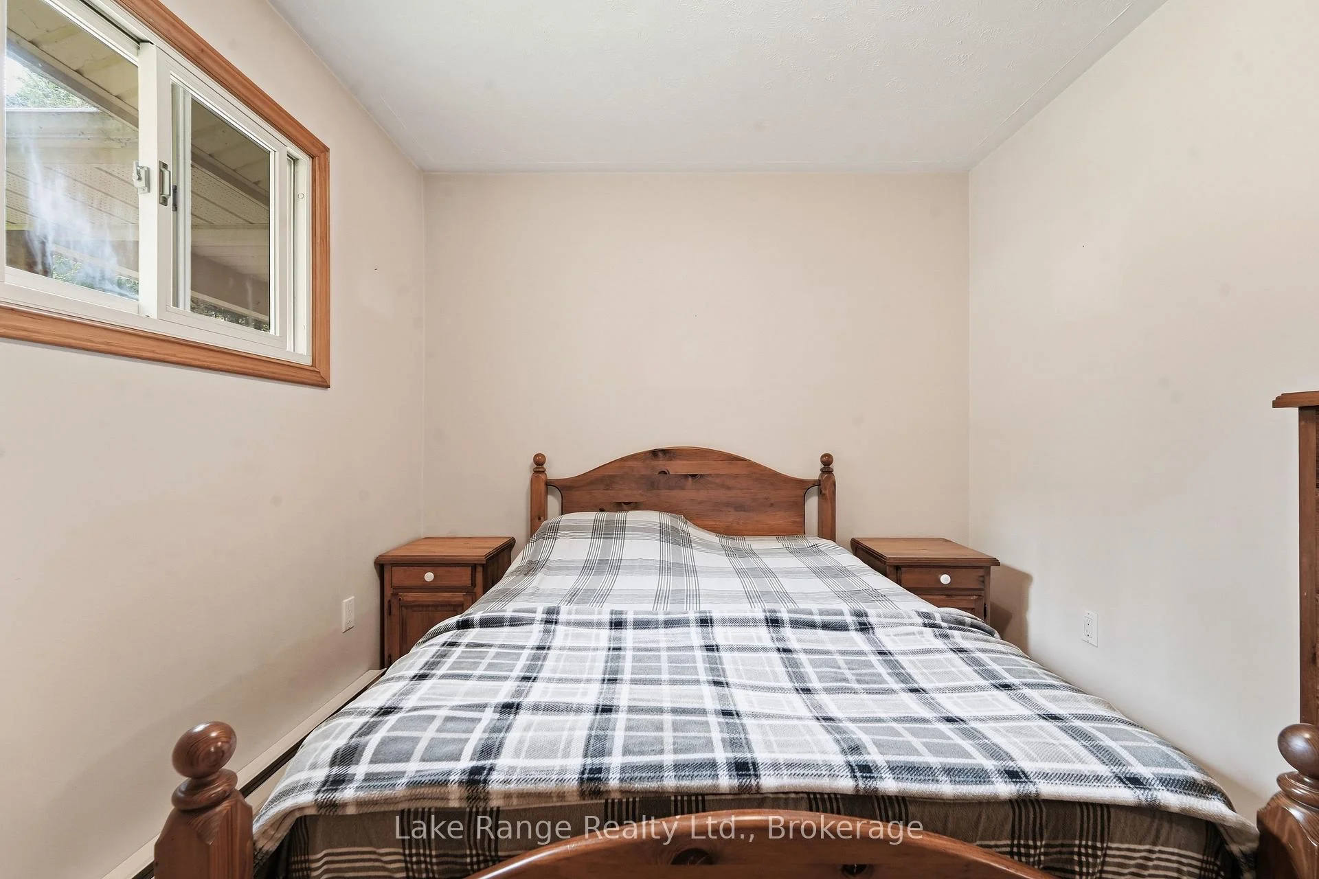 Photo 30 of 311 Maple Street, Huron-Kinloss — HOMEH