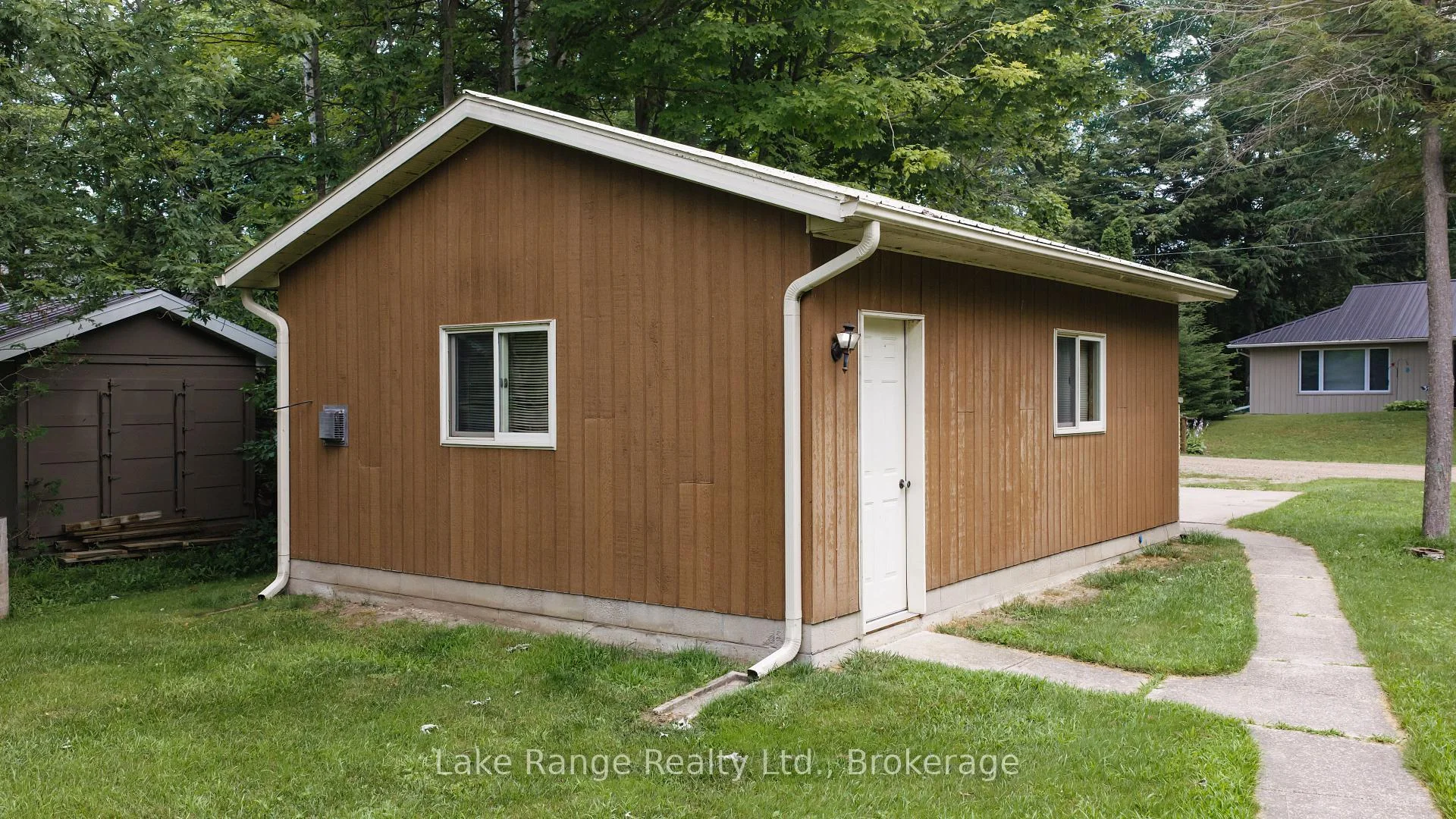 Photo 35 of 311 Maple Street, Huron-Kinloss — HOMEH