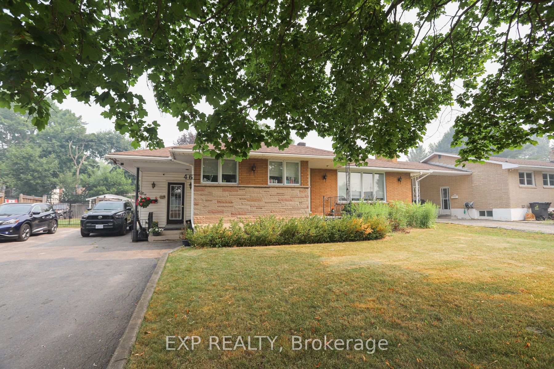 Photo 2 of 46 Laurentian Drive, Sault Ste Marie — HOMEH