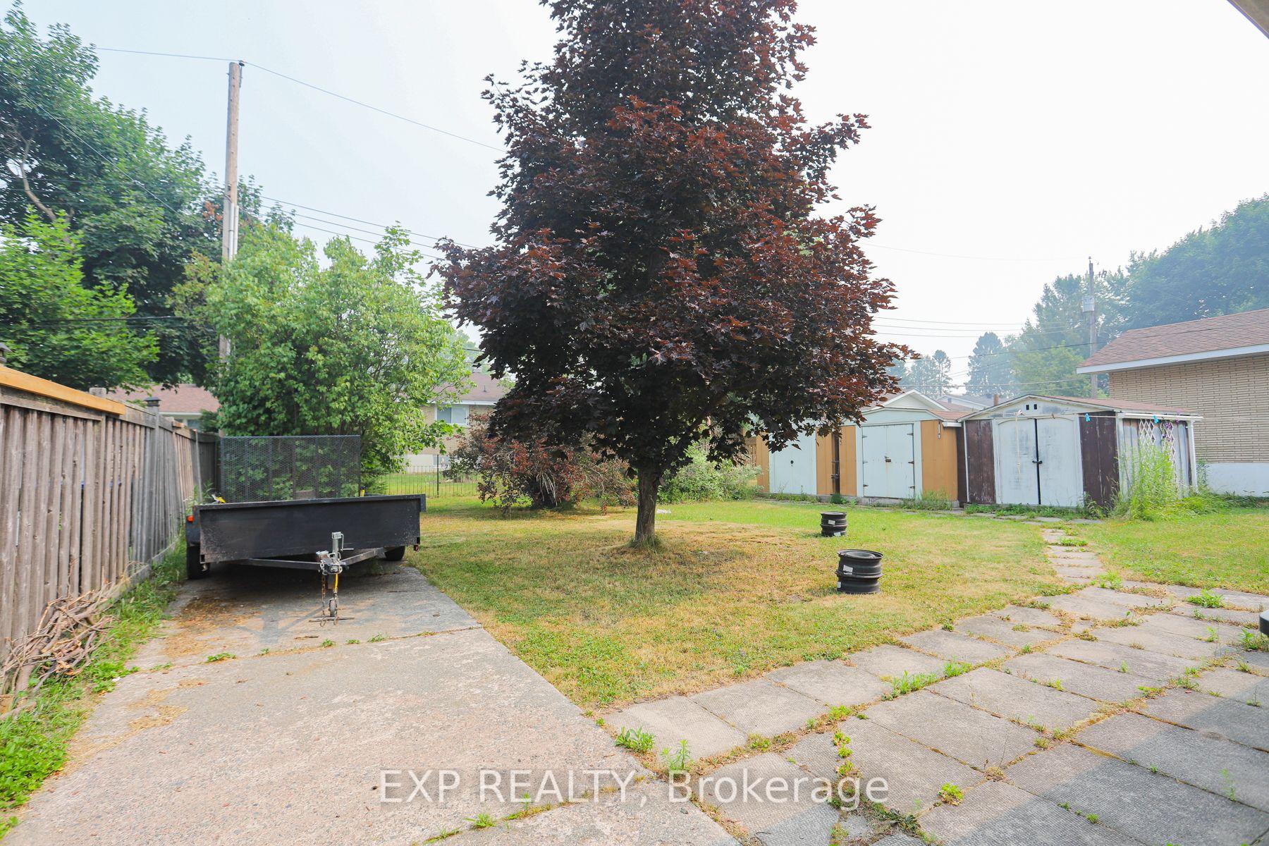 Photo 7 of 46 Laurentian Drive, Sault Ste Marie — HOMEH