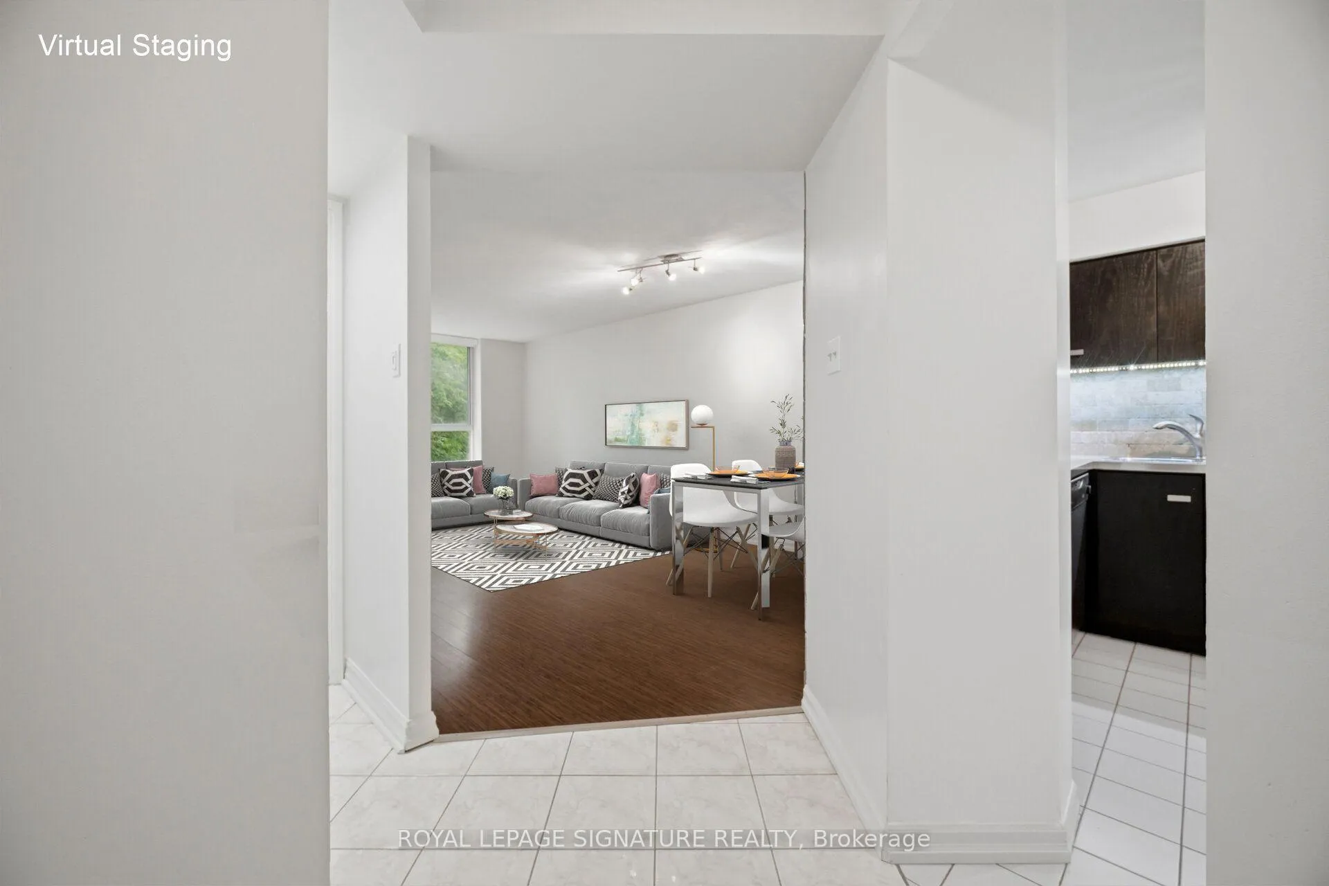 Photo 9 of Unit 411, 1485 Lakeshore Road E, Mississauga, Lakeview — HOMEH