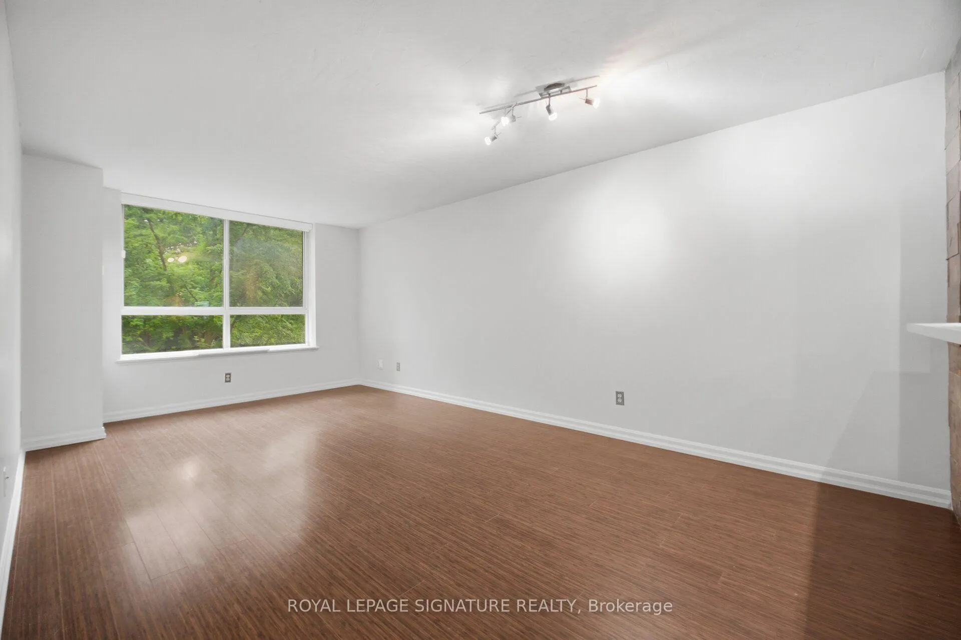 Photo 14 of Unit 411, 1485 Lakeshore Road E, Mississauga, Lakeview — HOMEH