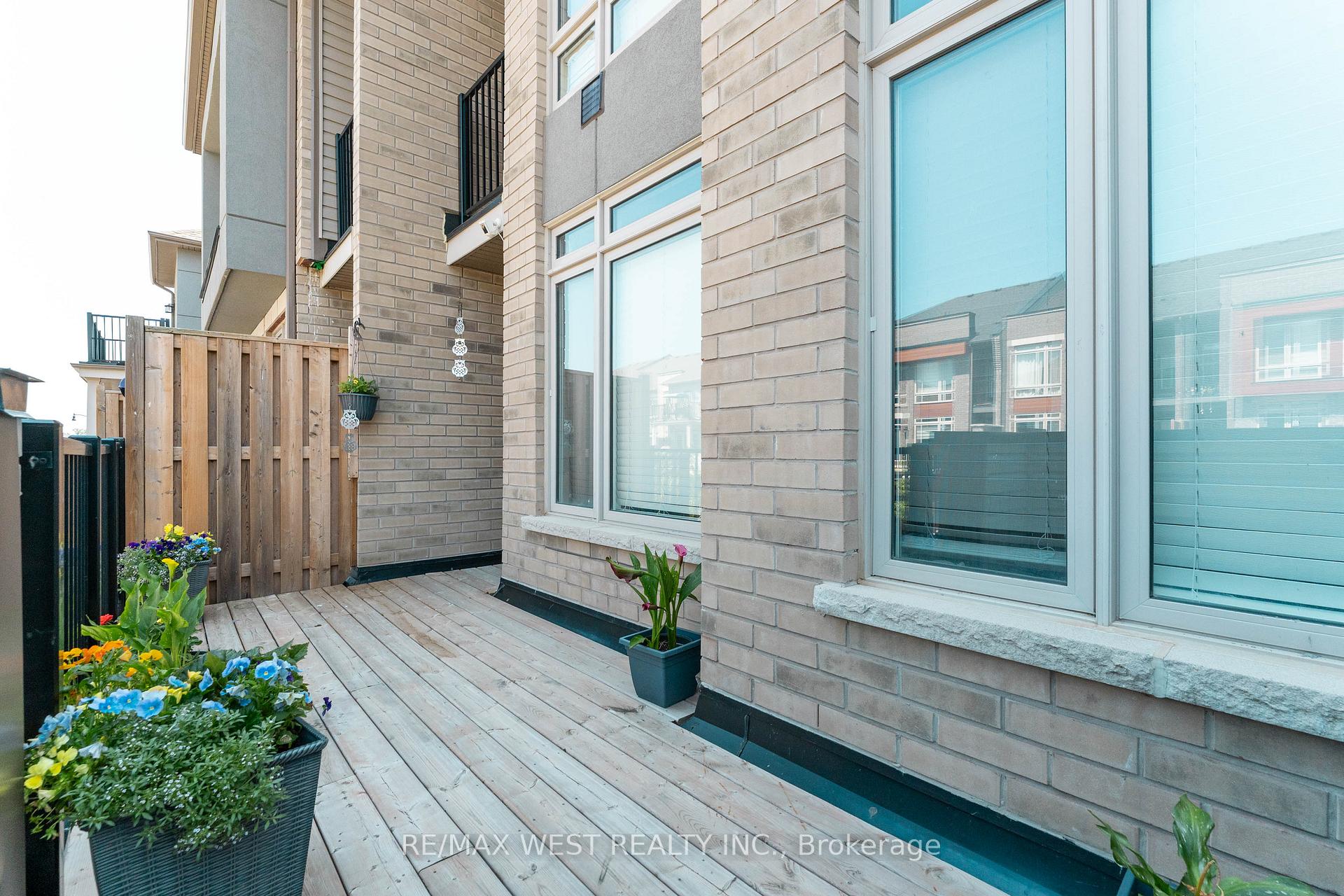 Photo 24 of 29 Arrowview Drive, Brampton, Northwest Brampton — HOMEH