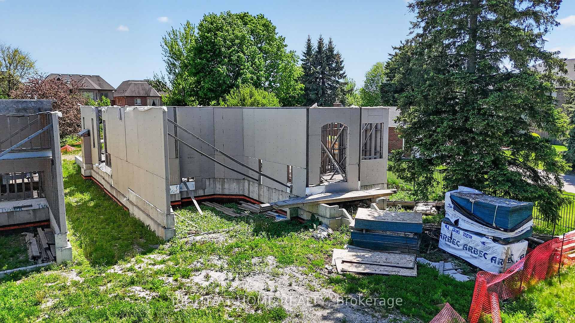 Photo 3 of 21 Long Hill Drive, Richmond Hill, Jefferson — HOMEH