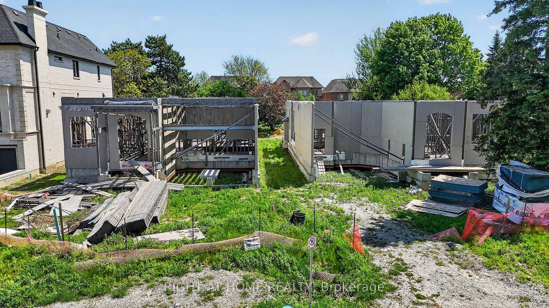 Photo 5 of 21 Long Hill Drive, Richmond Hill, Jefferson — HOMEH