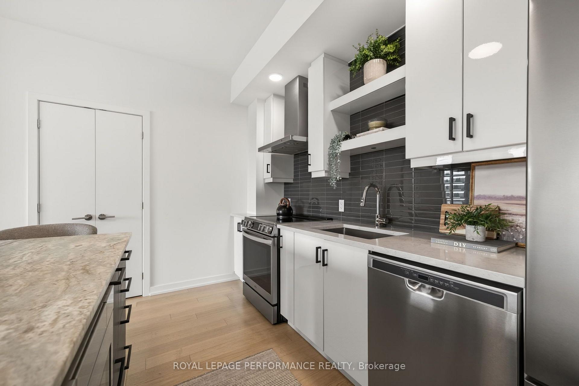 Photo 13 of Unit 17, 320 Miwate Private, Ottawa, Mechanicsville — HOMEH