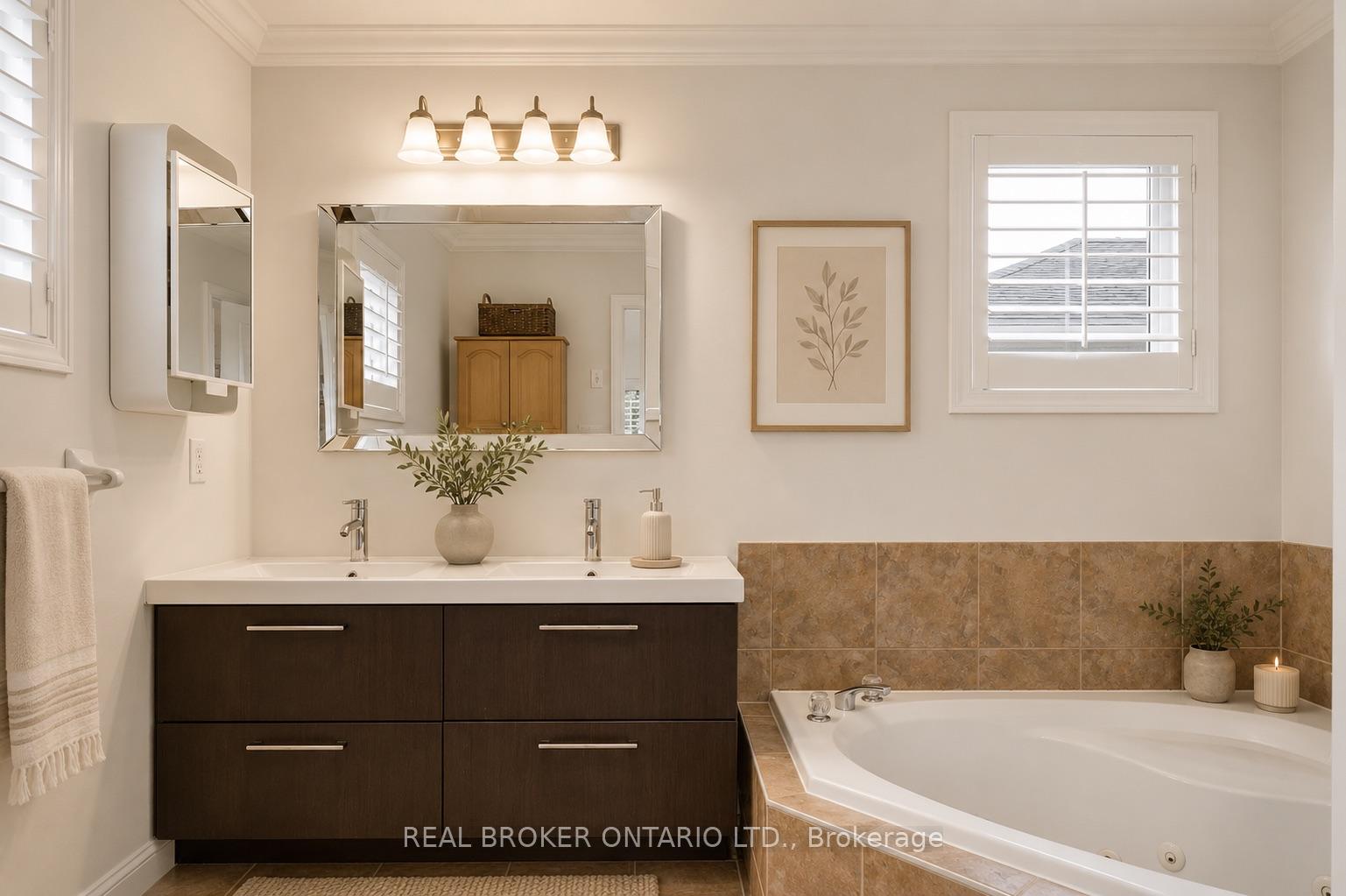 Photo 18 of 457 Ravineview Way, Oakville, Wedgewood Creek — HOMEH