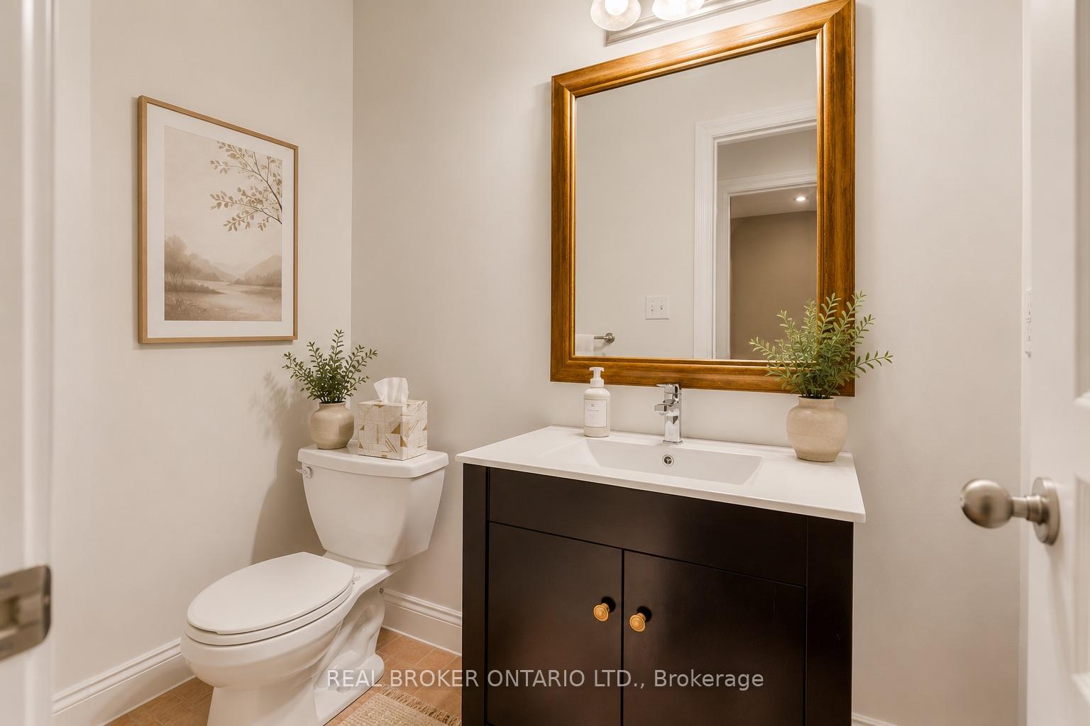 Photo 19 of 457 Ravineview Way, Oakville, Wedgewood Creek — HOMEH