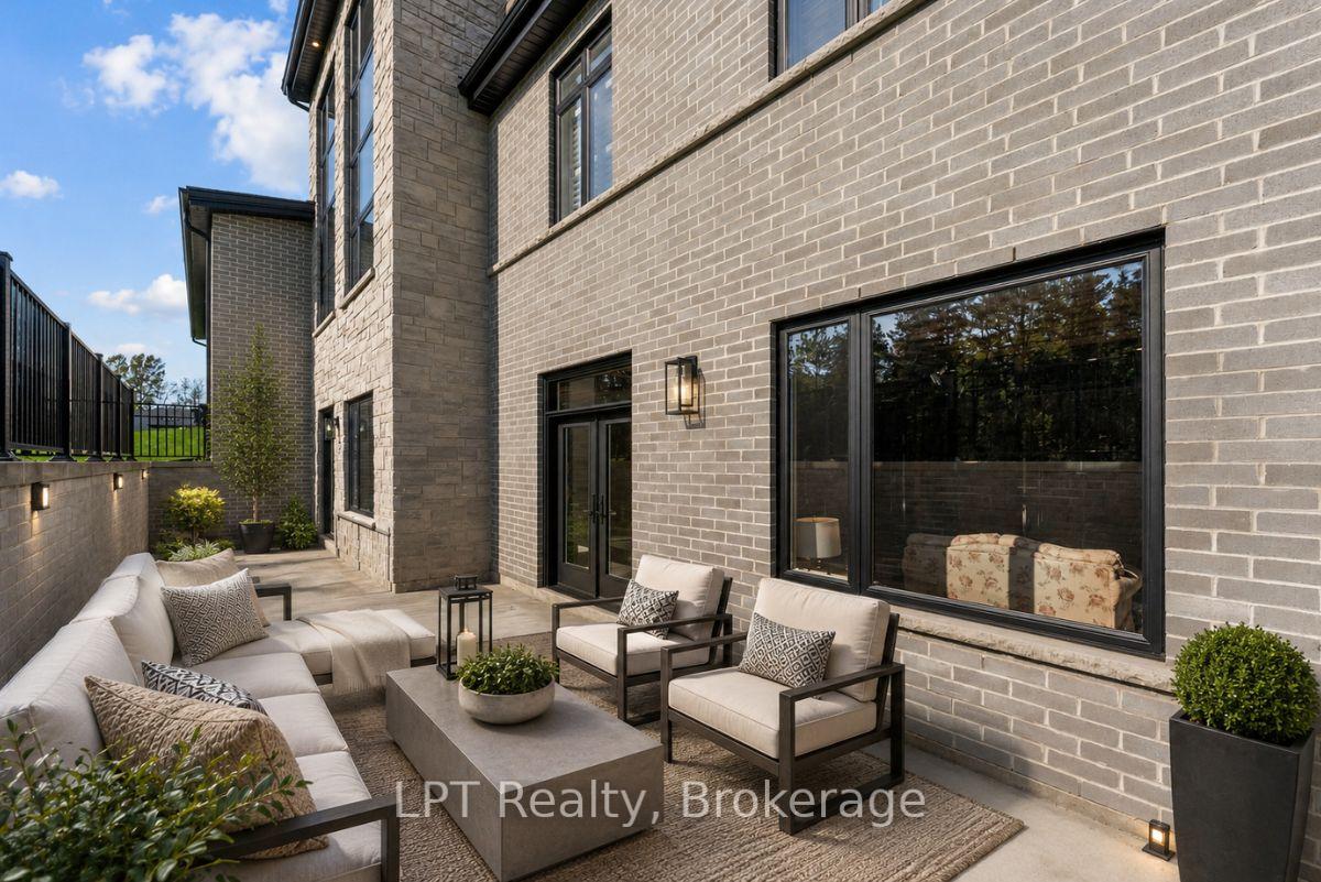 Photo 46 of 67 Charles Tilley Crescent, Clarington, Rural Clarington — HOMEH