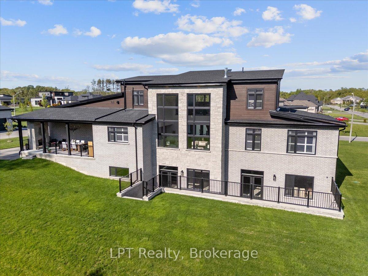 Photo 52 of 67 Charles Tilley Crescent, Clarington, Rural Clarington — HOMEH