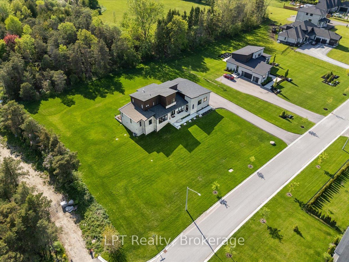 Photo 53 of 67 Charles Tilley Crescent, Clarington, Rural Clarington — HOMEH