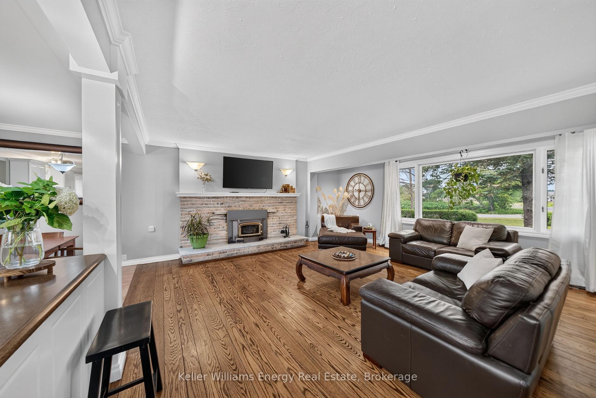 Photo 13 of 1155 County Road 4, Prince Edward County, Hallowell Ward — HOMEH