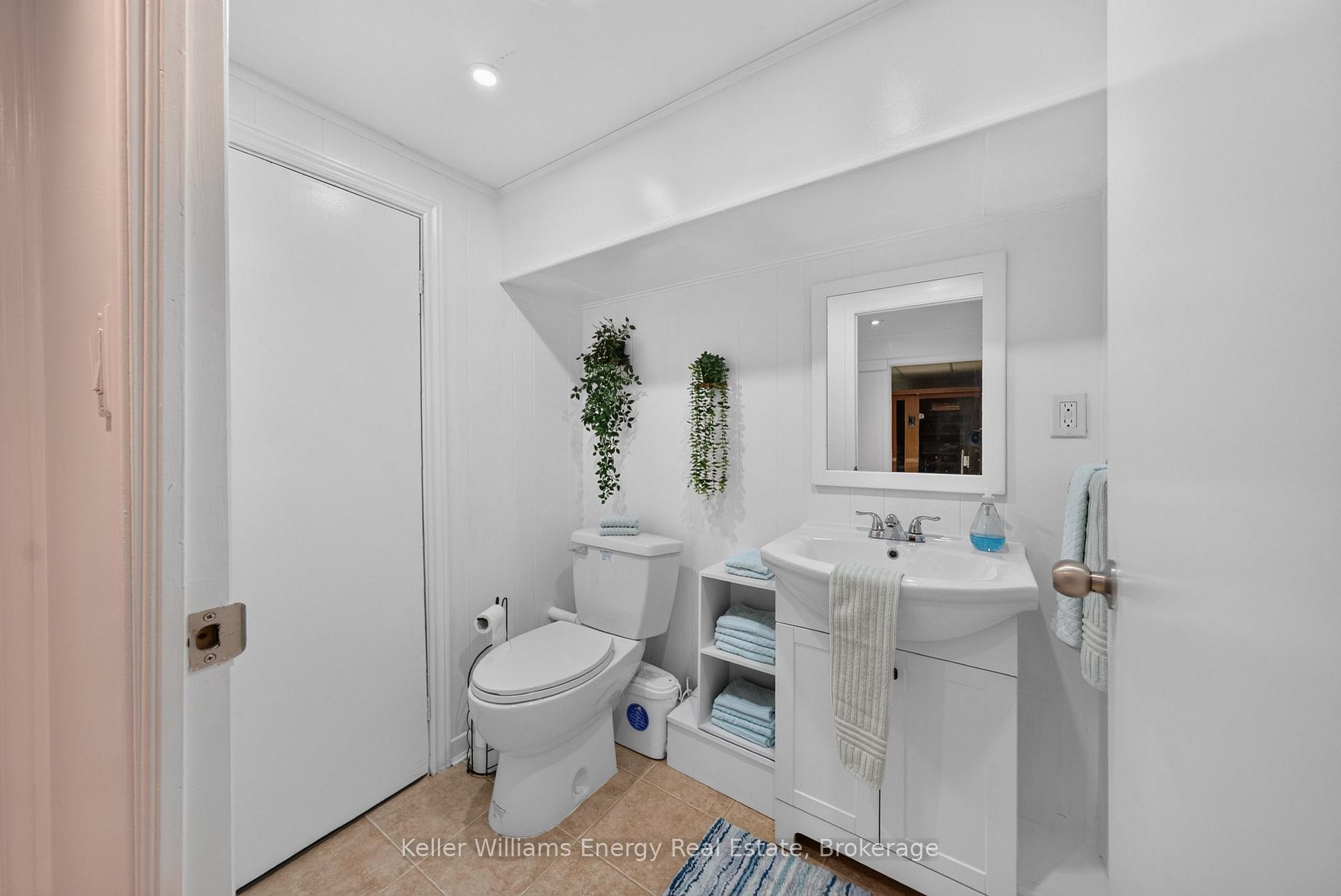 Photo 37 of 1155 County Road 4, Prince Edward County, Hallowell Ward — HOMEH