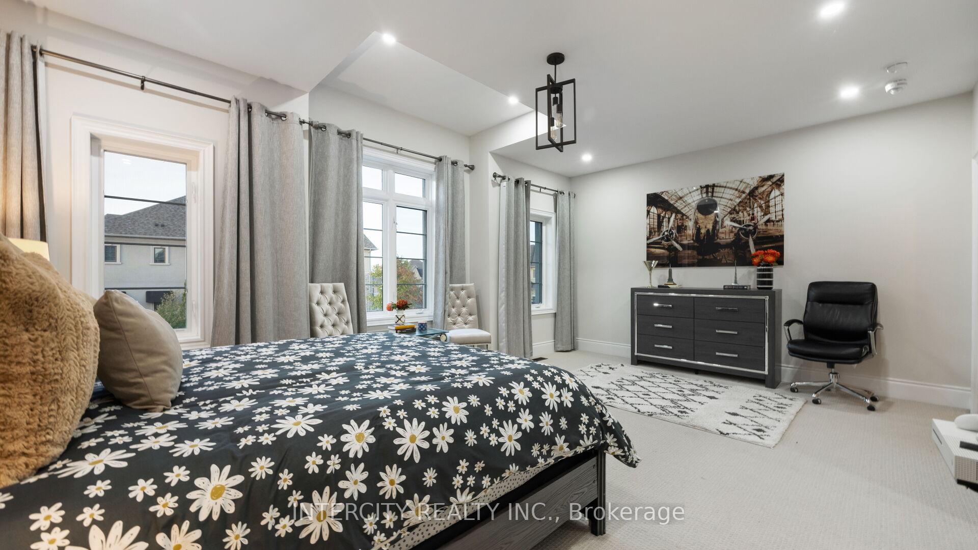 Photo 32 of 29 Chiming Road, Brampton, Toronto Gore Rural Estate — HOMEH