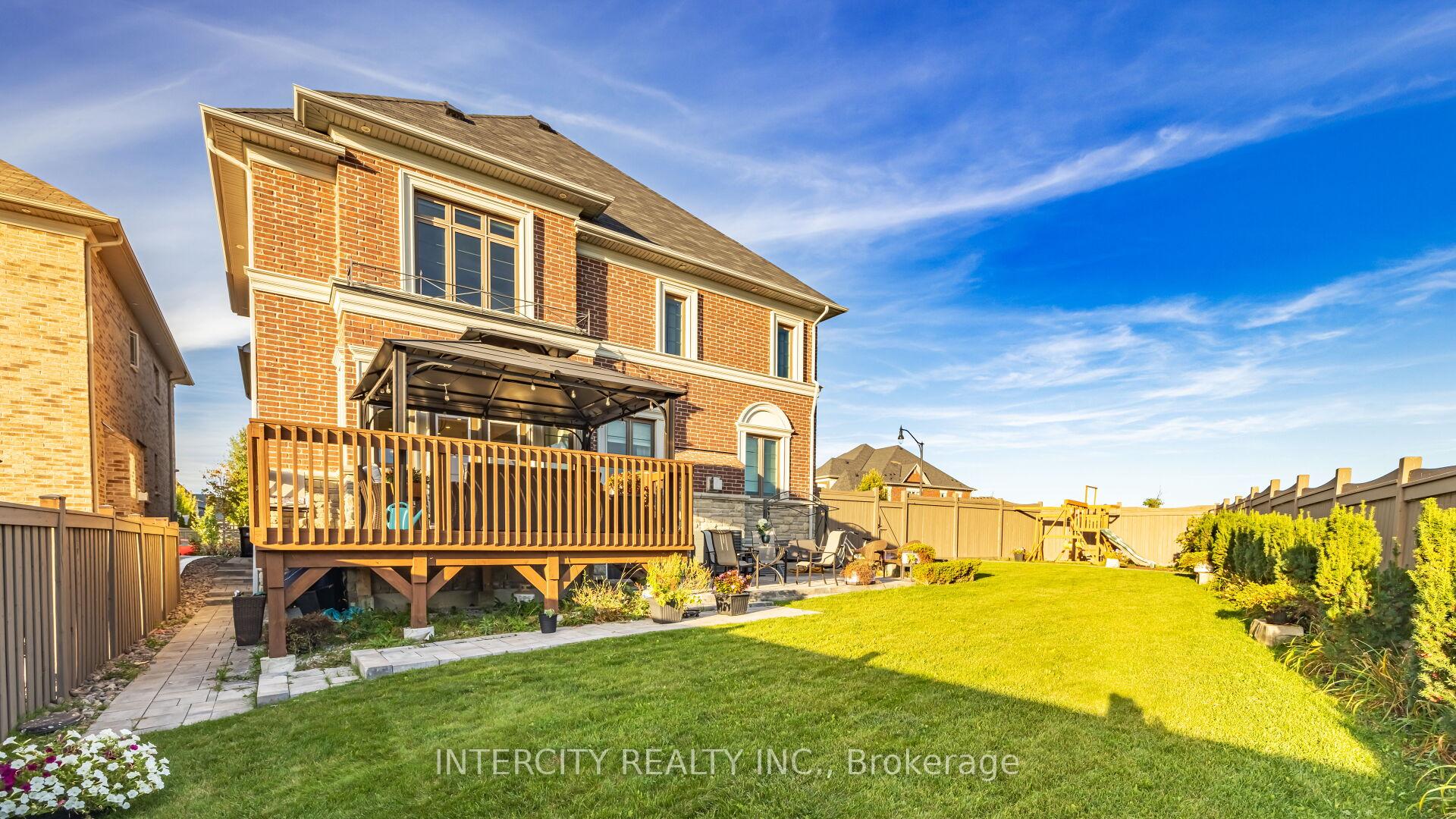 Photo 47 of 29 Chiming Road, Brampton, Toronto Gore Rural Estate — HOMEH