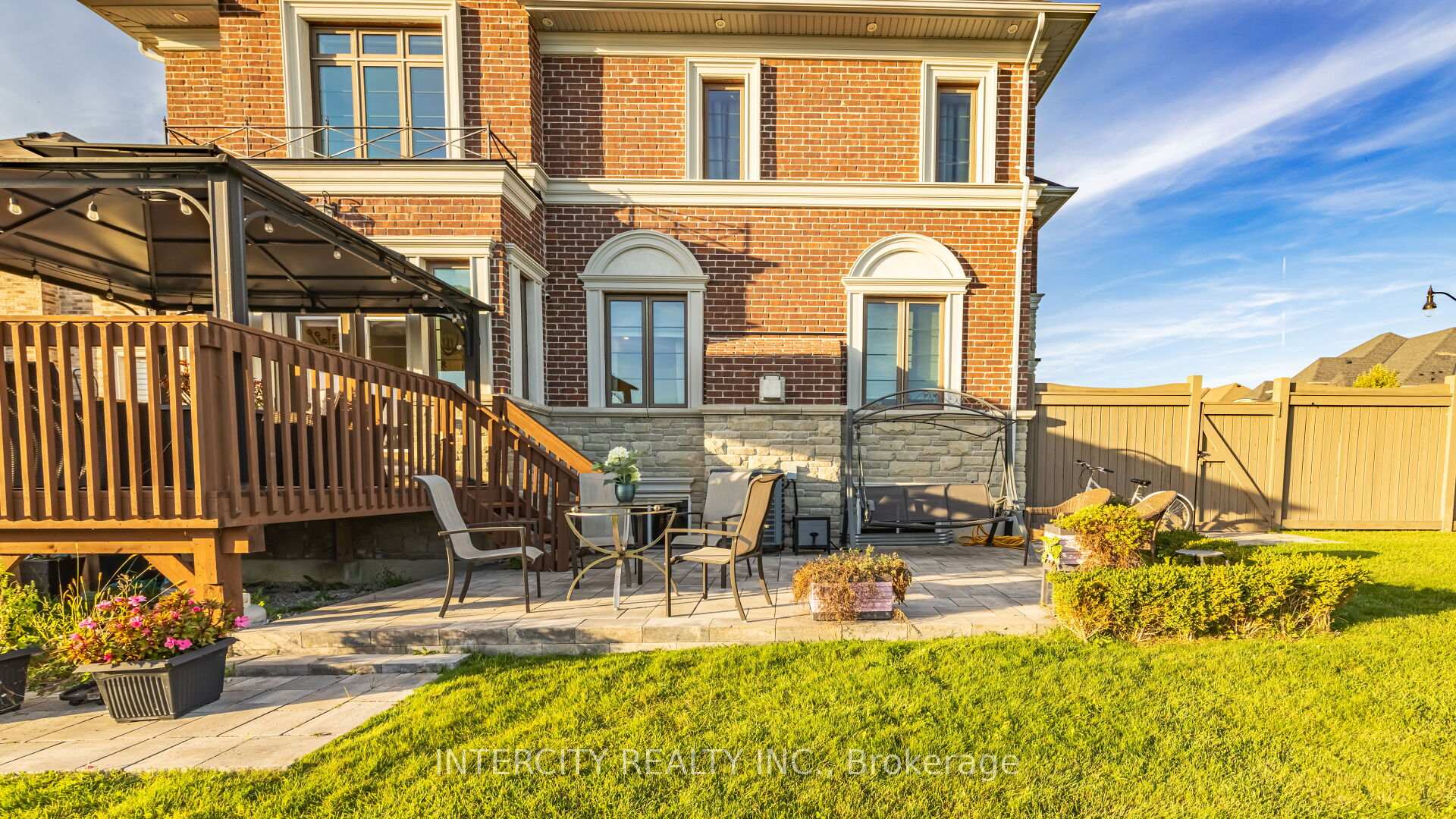 Photo 48 of 29 Chiming Road, Brampton, Toronto Gore Rural Estate — HOMEH