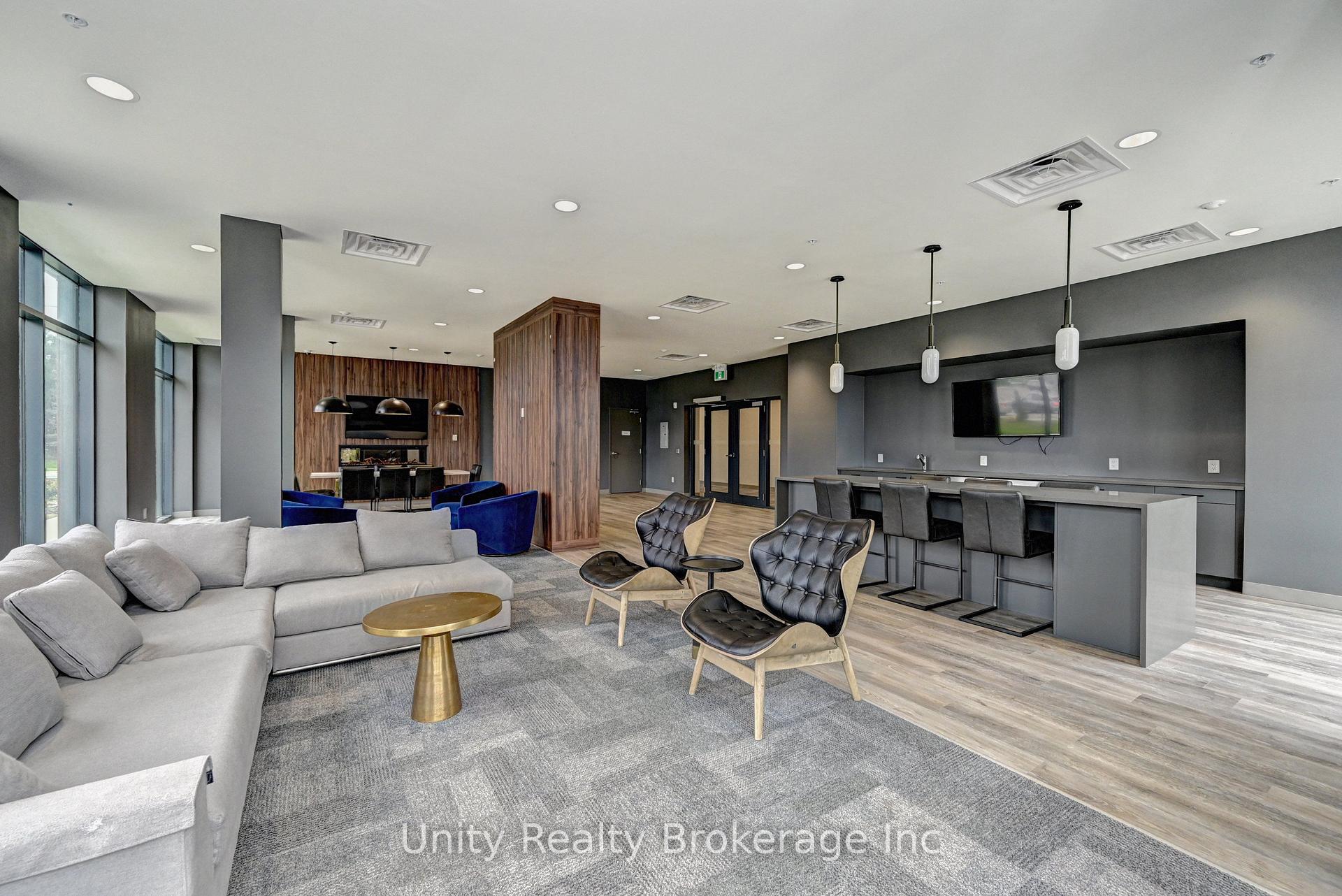 Photo 9 of Unit 108, 26 Lowes Street W, Guelph, Clairfields/Hanlon Business Park — HOMEH