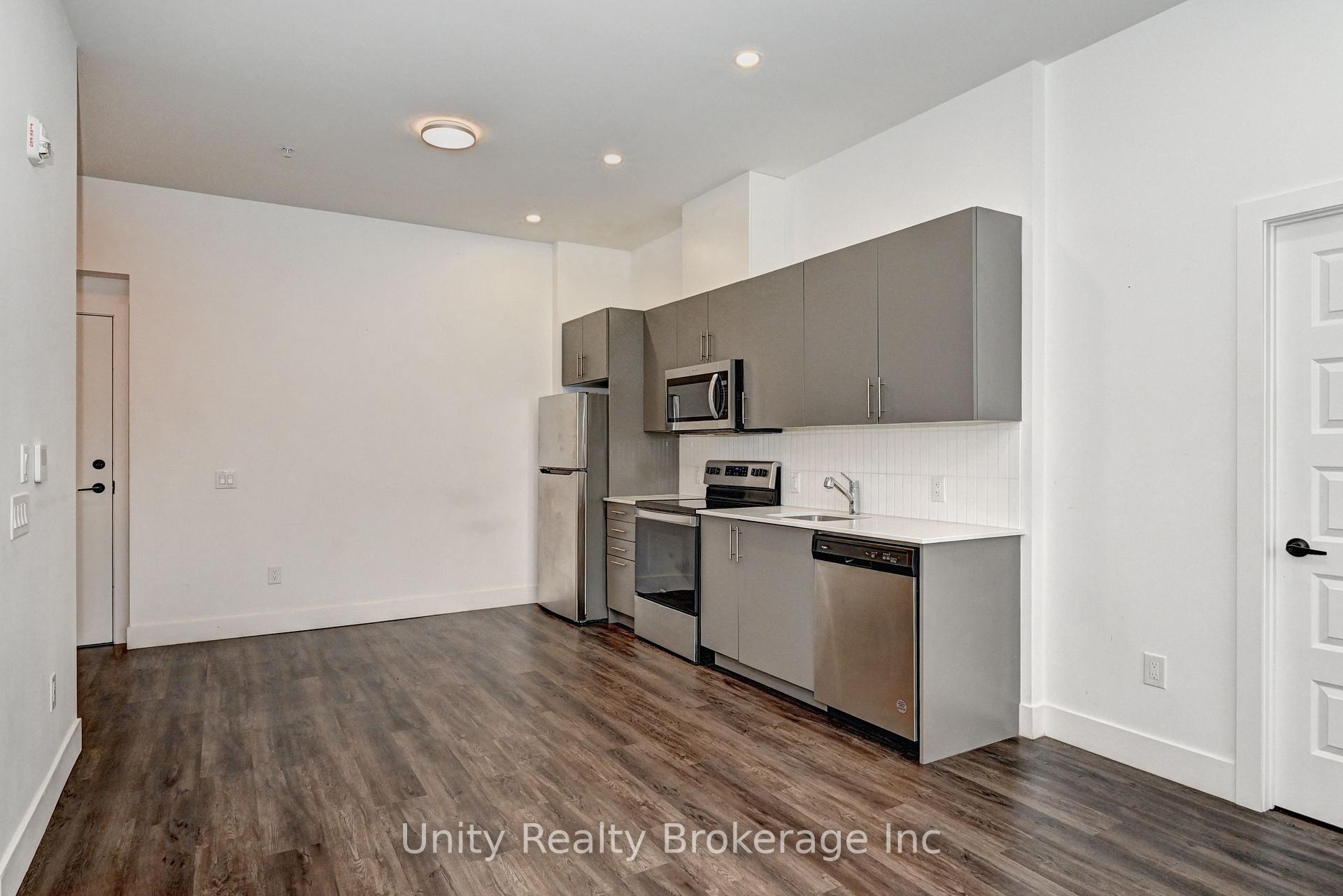 Photo 20 of Unit 108, 26 Lowes Street W, Guelph, Clairfields/Hanlon Business Park — HOMEH
