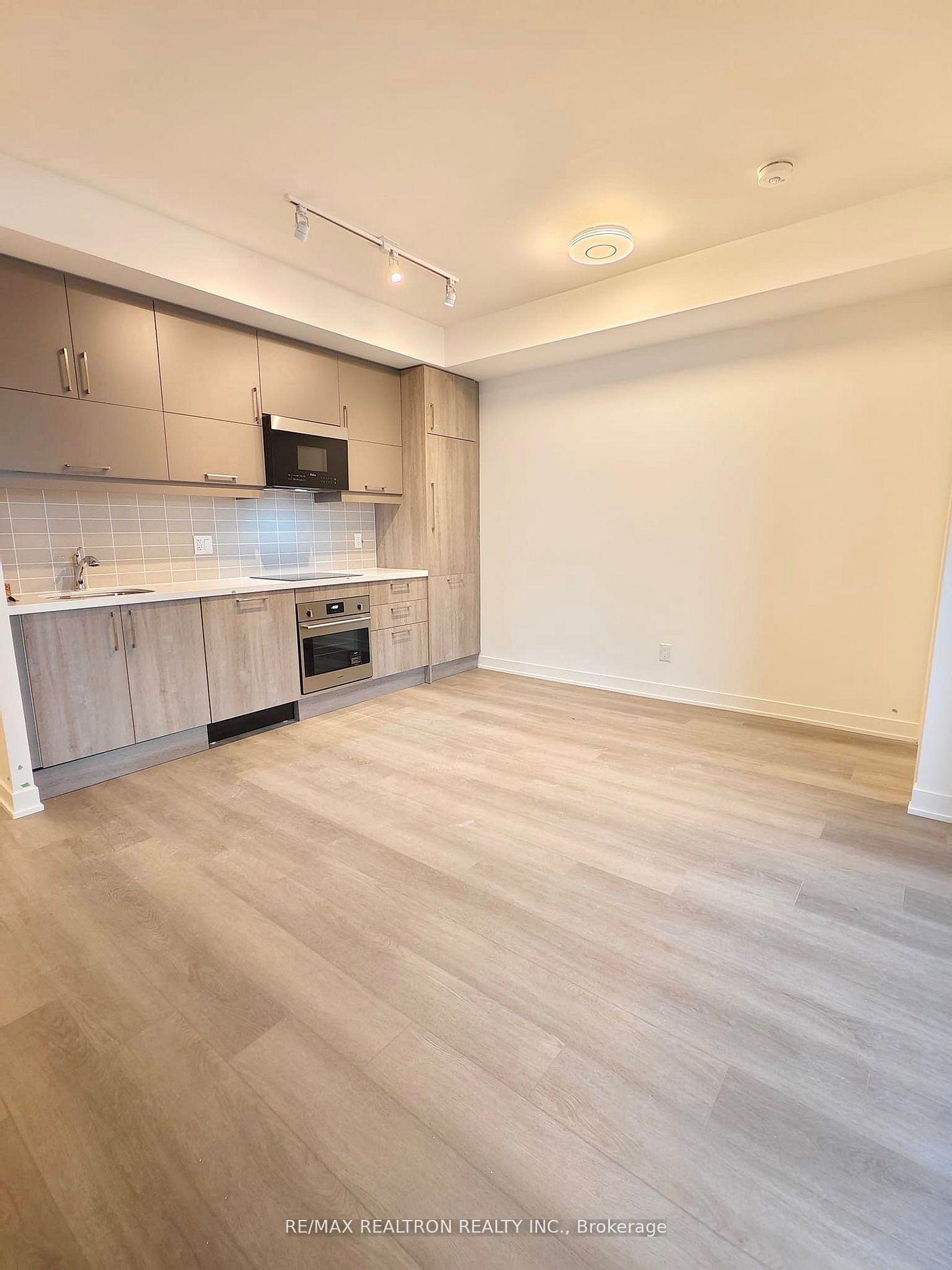 Photo 4 of Unit 1205, 8119 Birchmount Road, Markham, Unionville — HOMEH