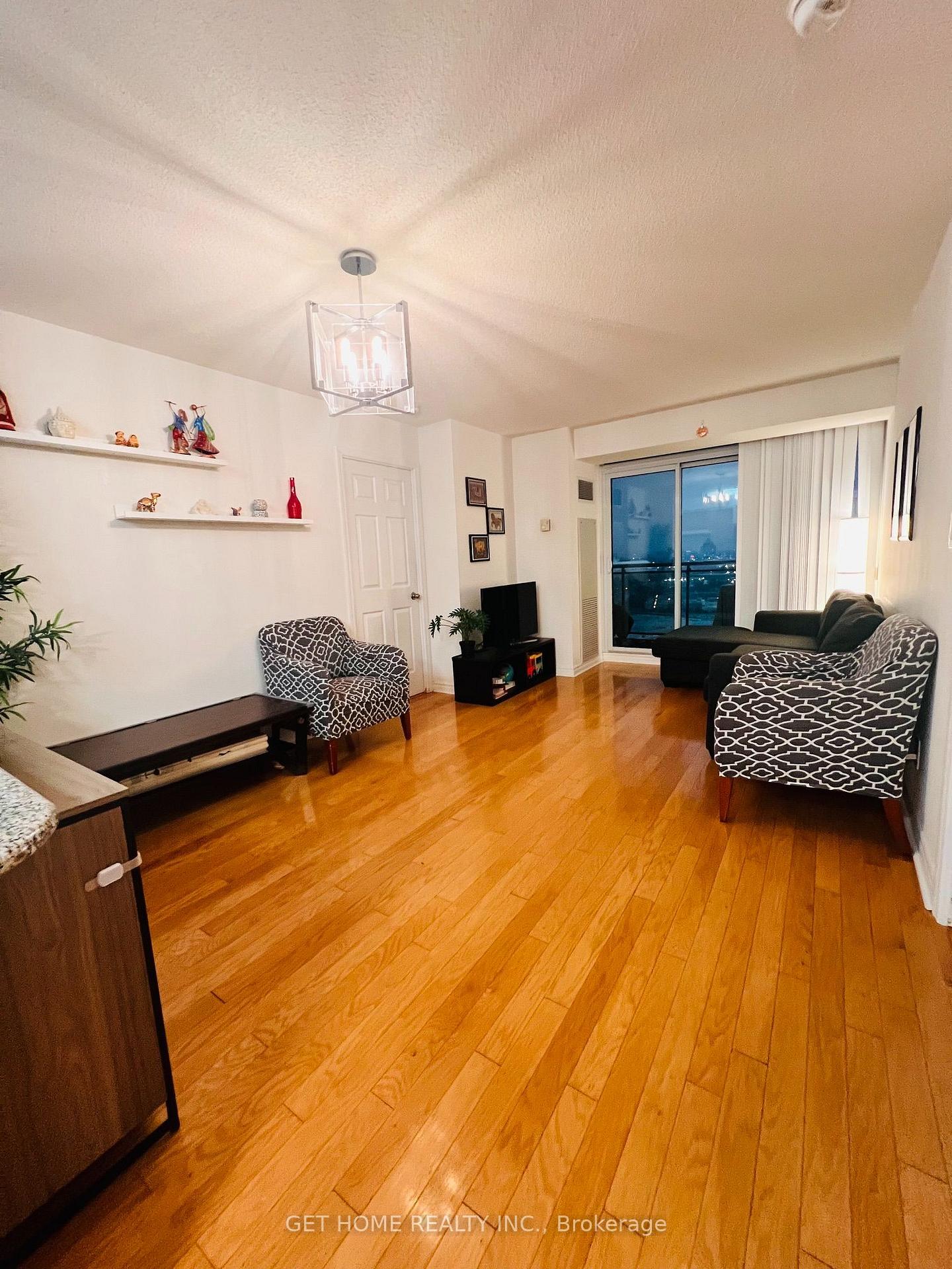 Photo 1 of Unit #1807, 88 Grangeway Avenue, Scarborough, Woburn — HOMEH