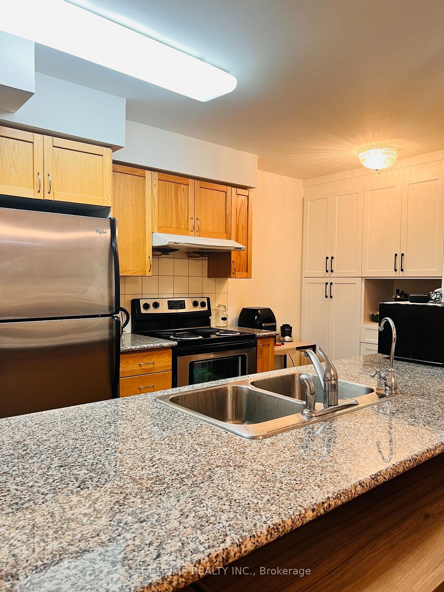 Photo 5 of Unit #1807, 88 Grangeway Avenue, Scarborough, Woburn — HOMEH
