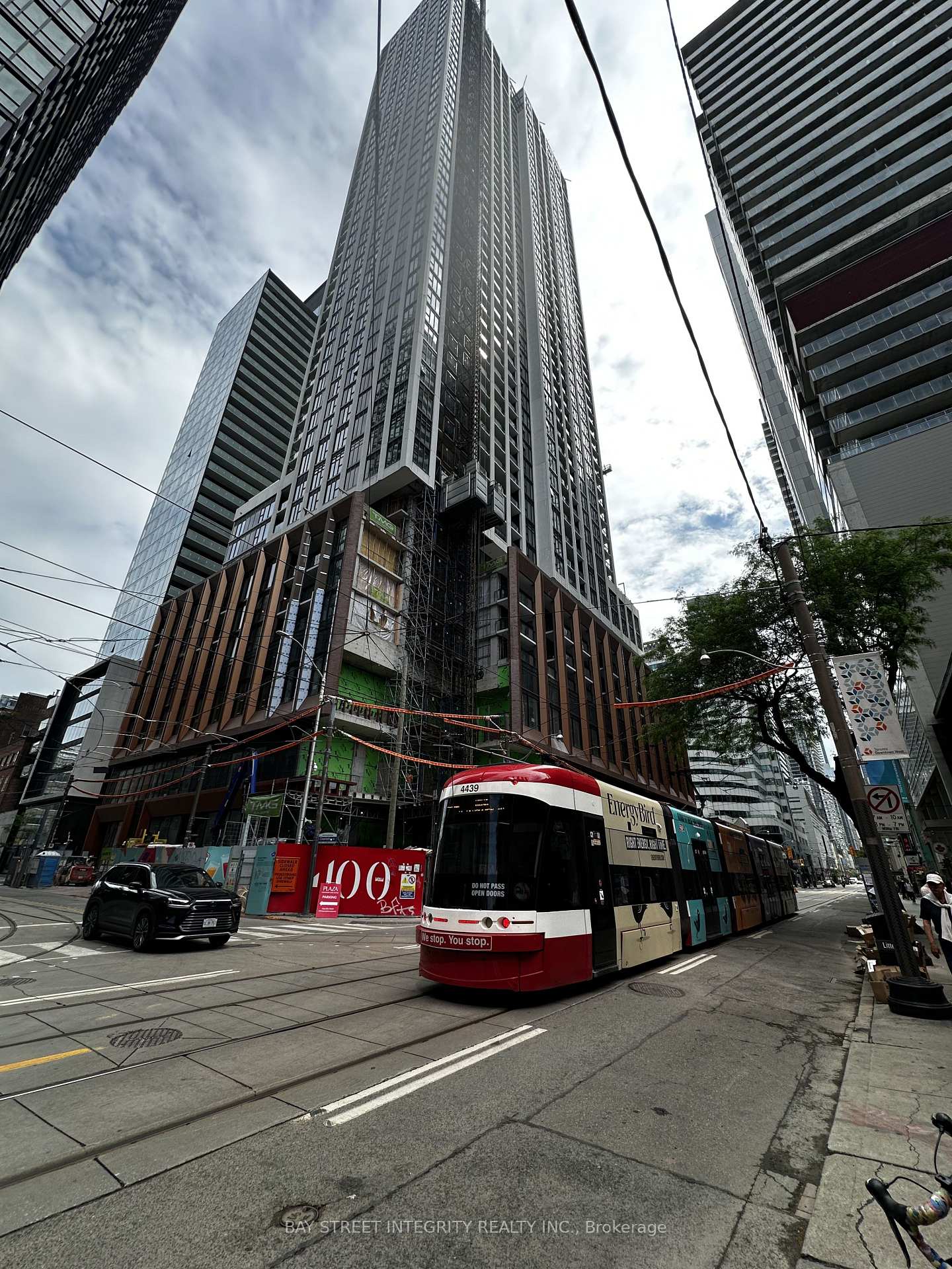Photo 1 of Unit 1508, 400 King Street W, Toronto, Waterfront Communities — HOMEH