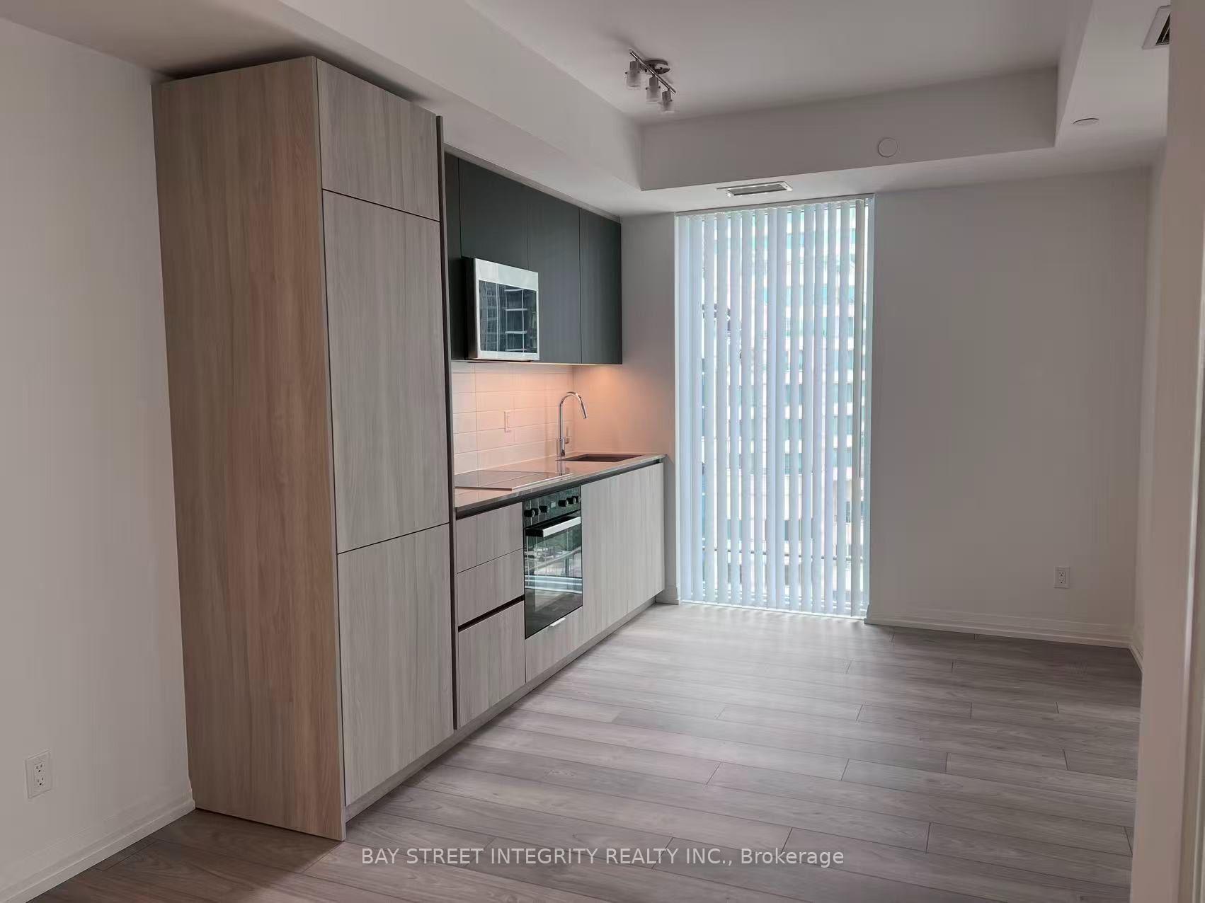 Photo 2 of Unit 1508, 400 King Street W, Toronto, Waterfront Communities — HOMEH