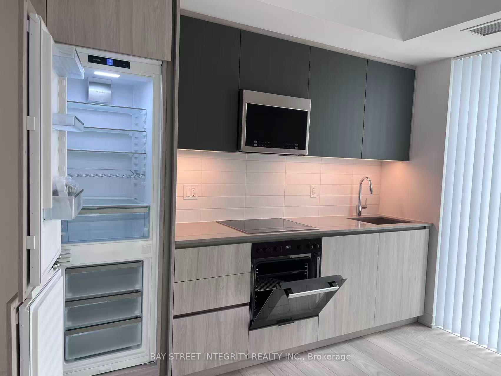Photo 3 of Unit 1508, 400 King Street W, Toronto, Waterfront Communities — HOMEH