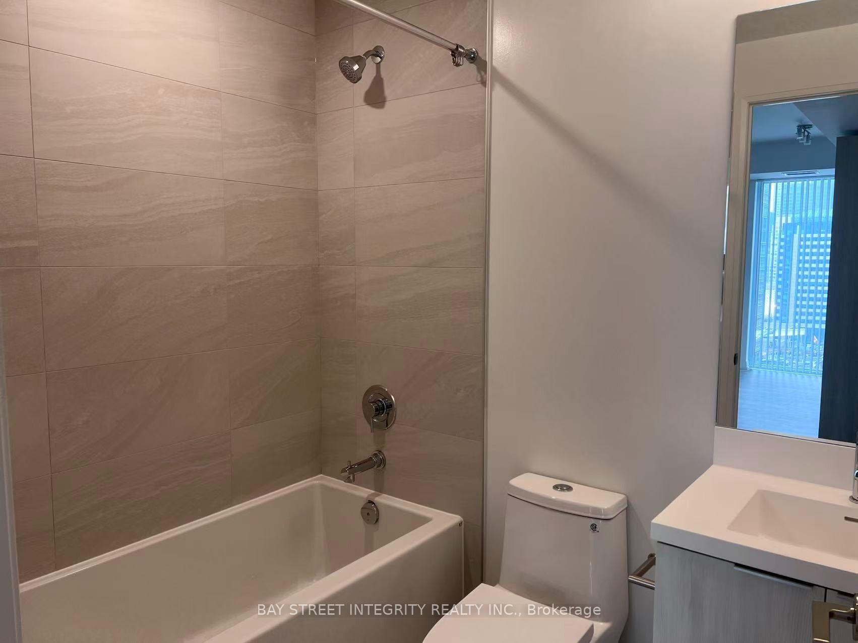 Photo 7 of Unit 1508, 400 King Street W, Toronto, Waterfront Communities — HOMEH