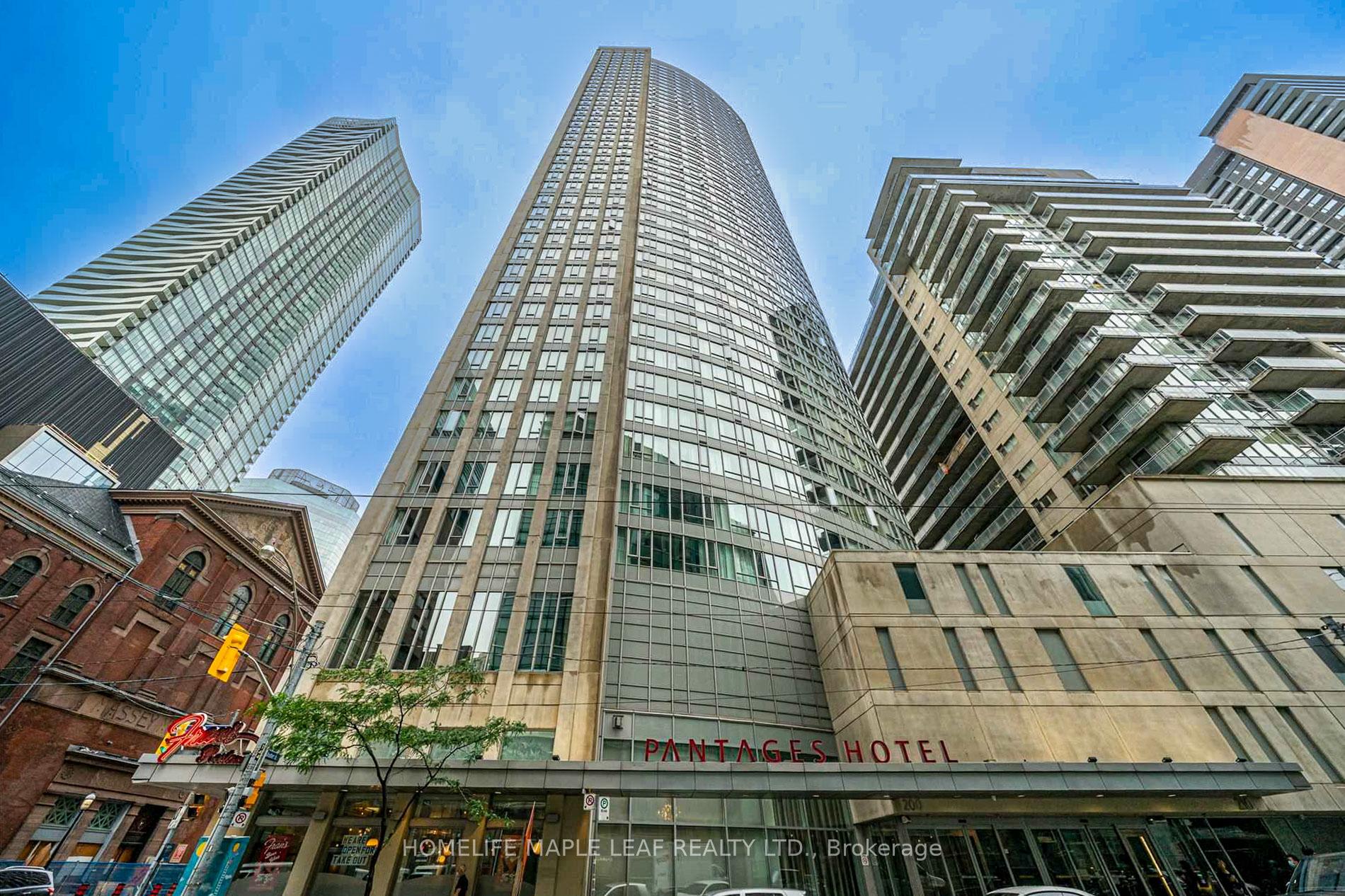 Front of Unit 3505, 210 Victoria Street